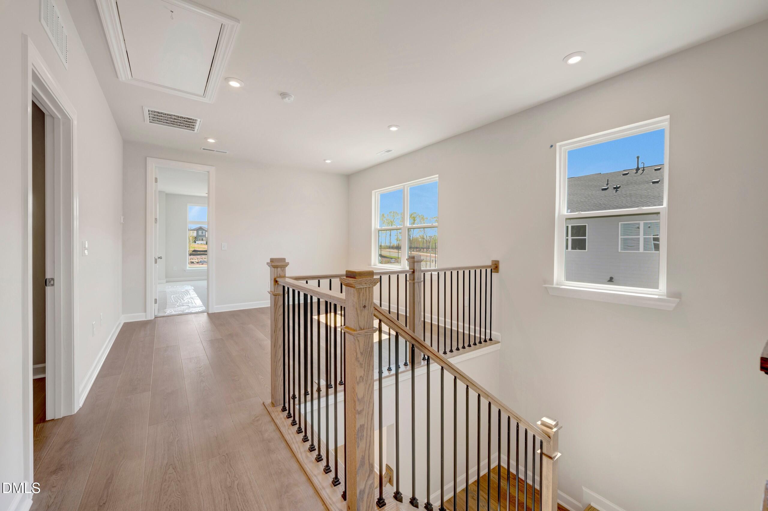 8 Quietwood Way Property Photo 3