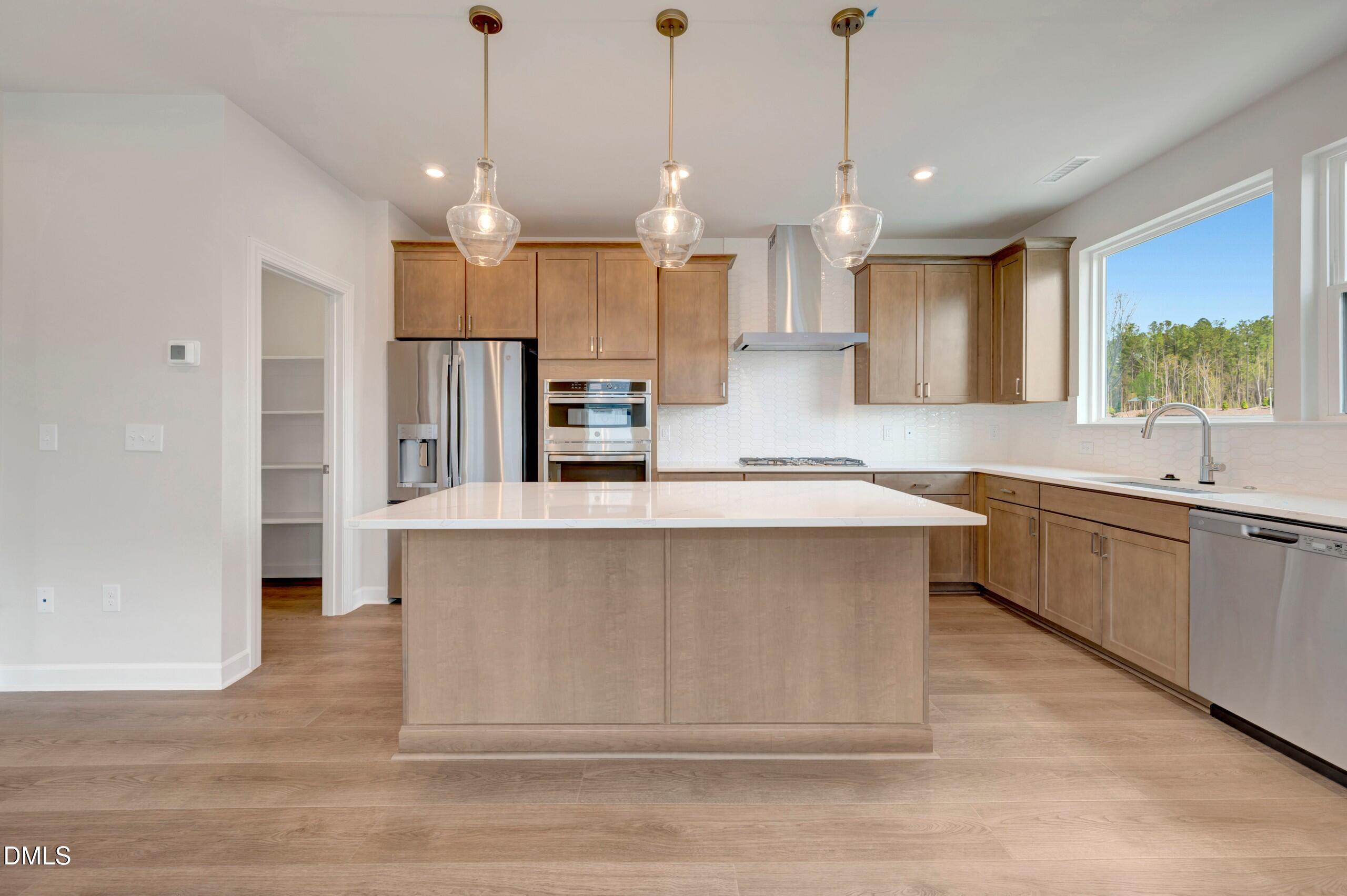 8 Quietwood Way Property Photo 6