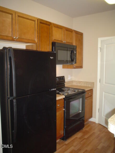 3722 Burt Drive 106 Property Photo 3