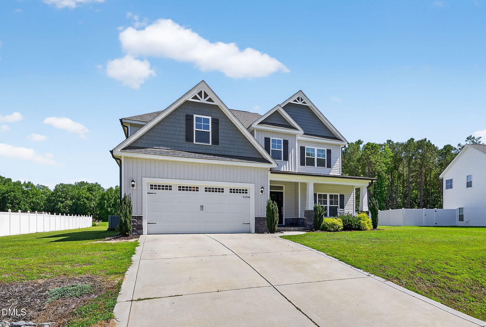 414 Fallingbrook Drive Property Photo 3