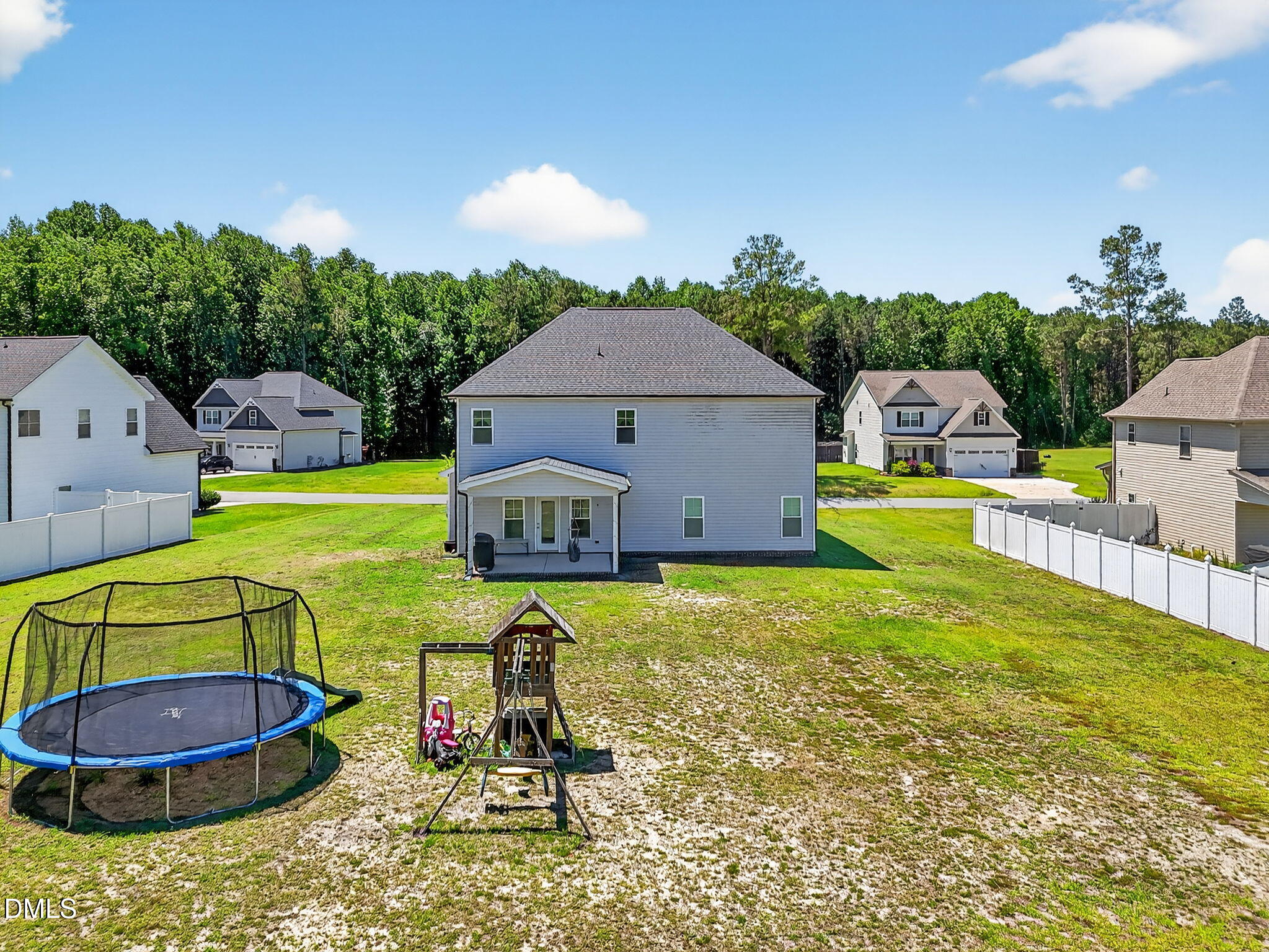 414 Fallingbrook Drive Property Photo 35