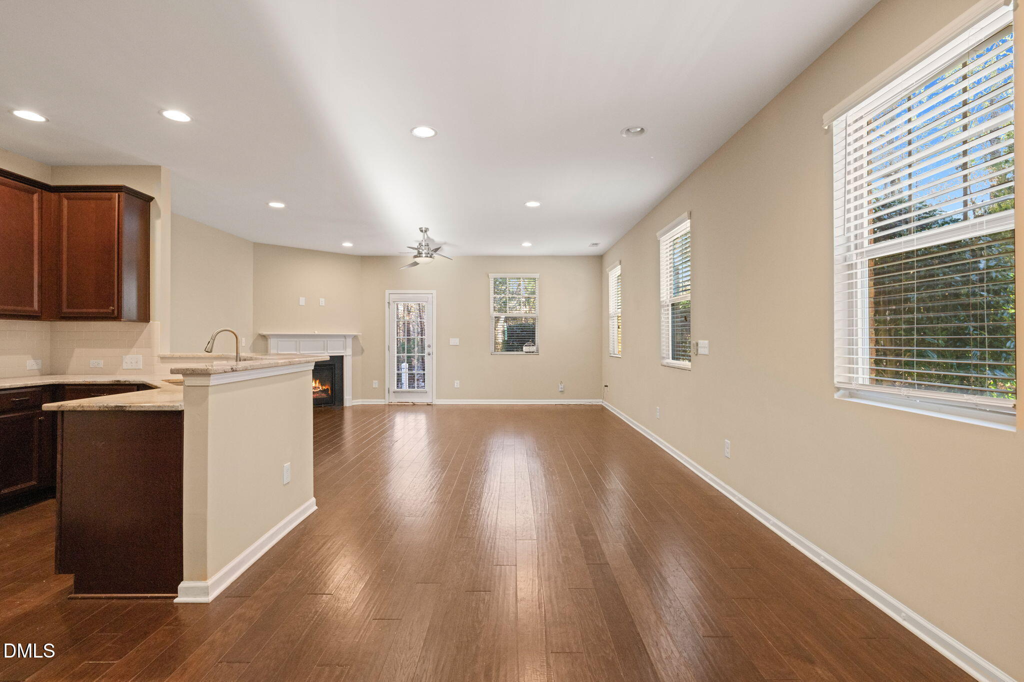 502 Libson Street Property Photo 8