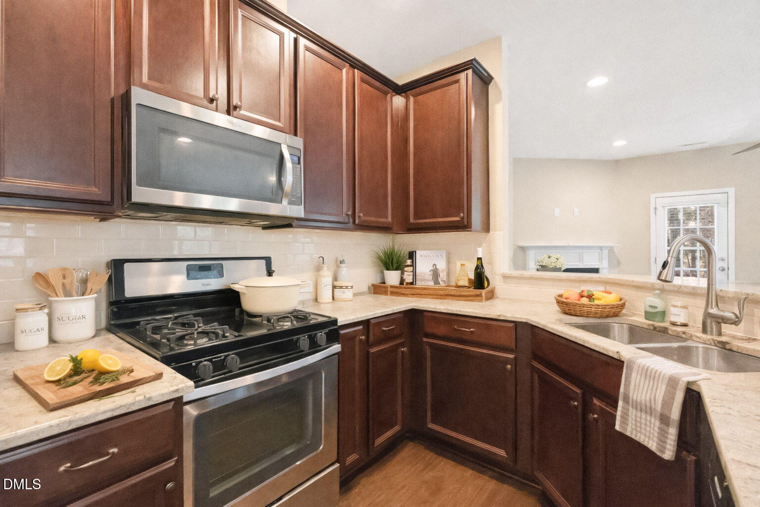 502 Libson Street Property Photo 14