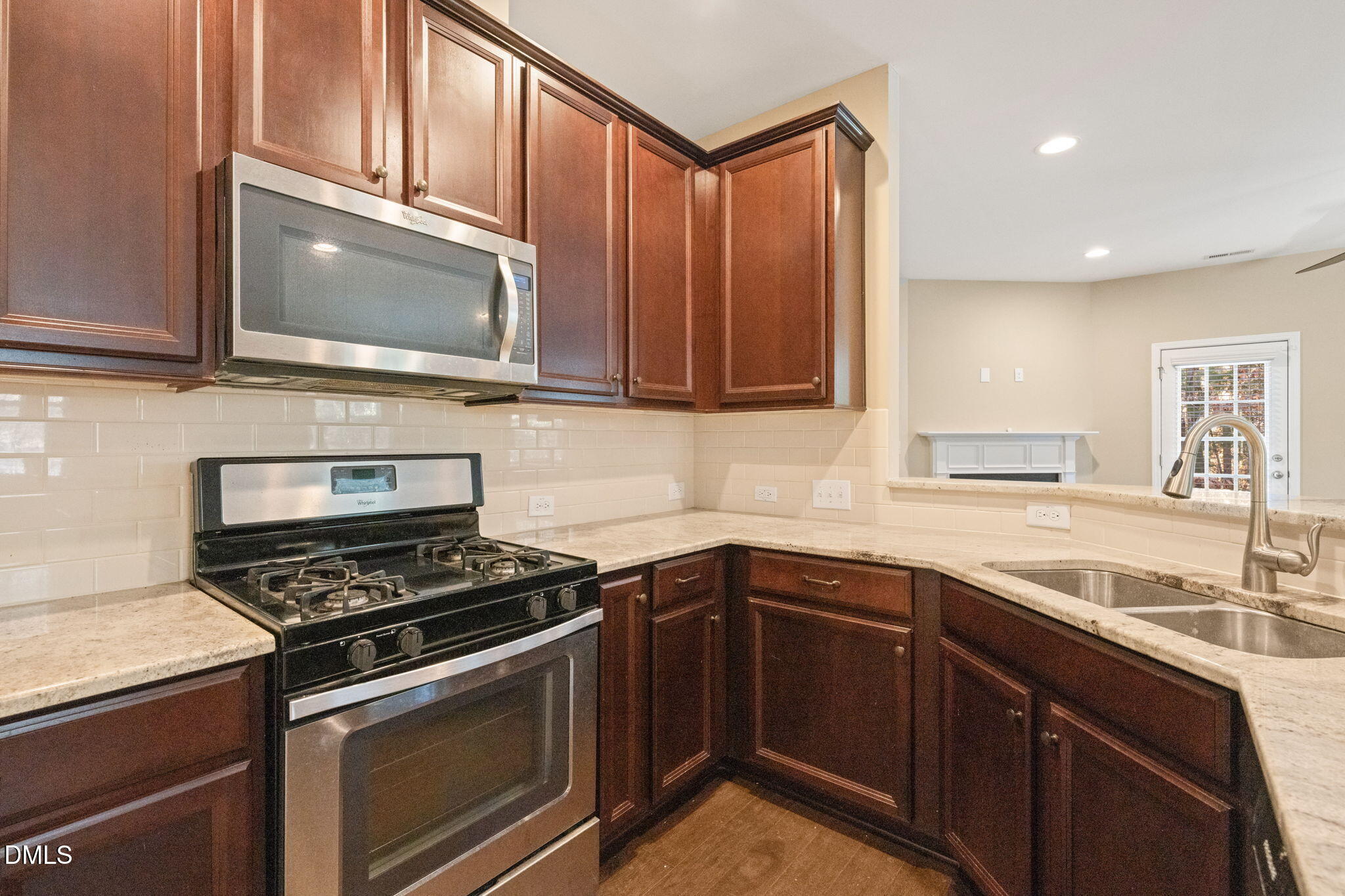 502 Libson Street Property Photo 16