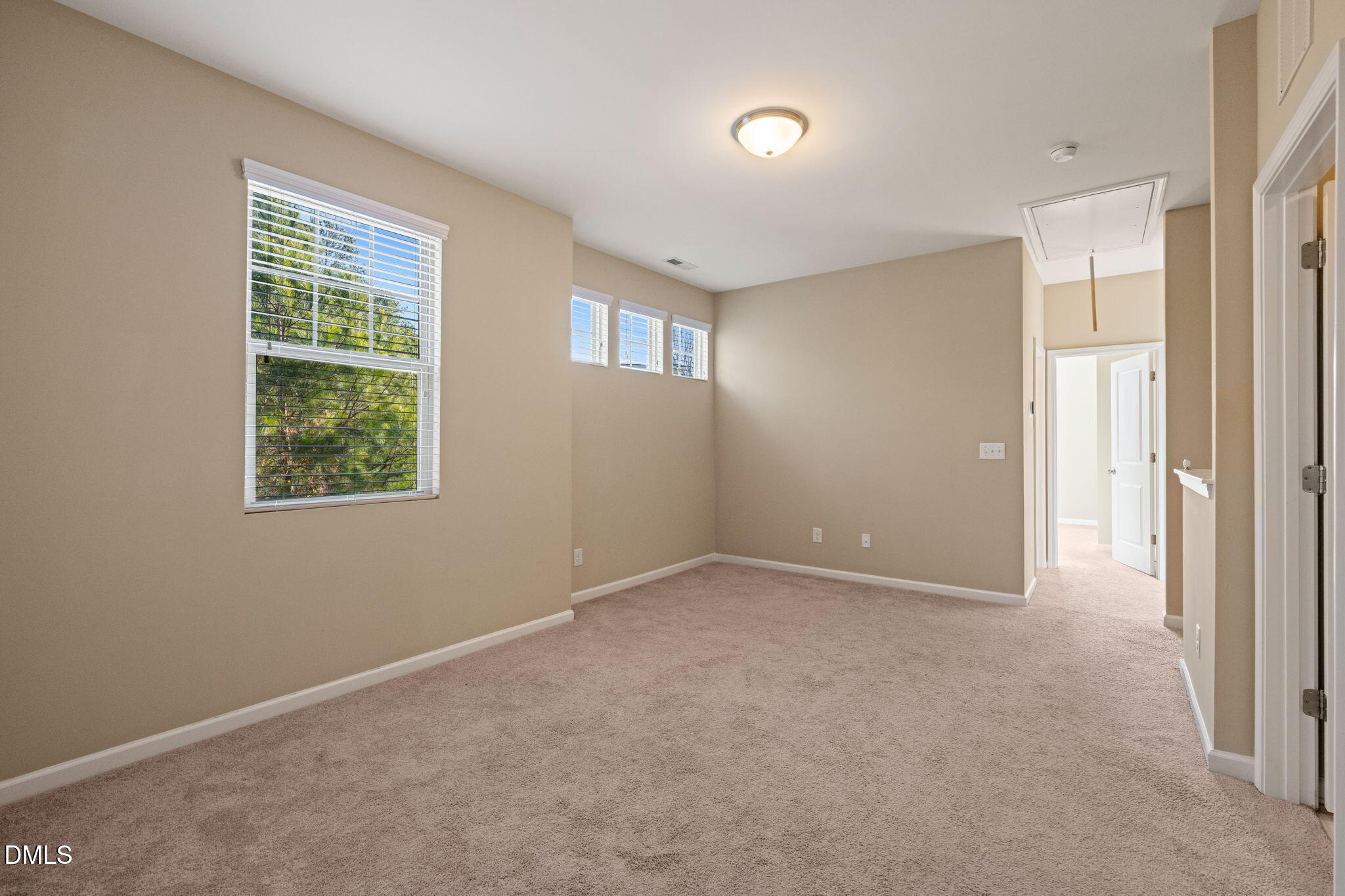502 Libson Street Property Photo 20