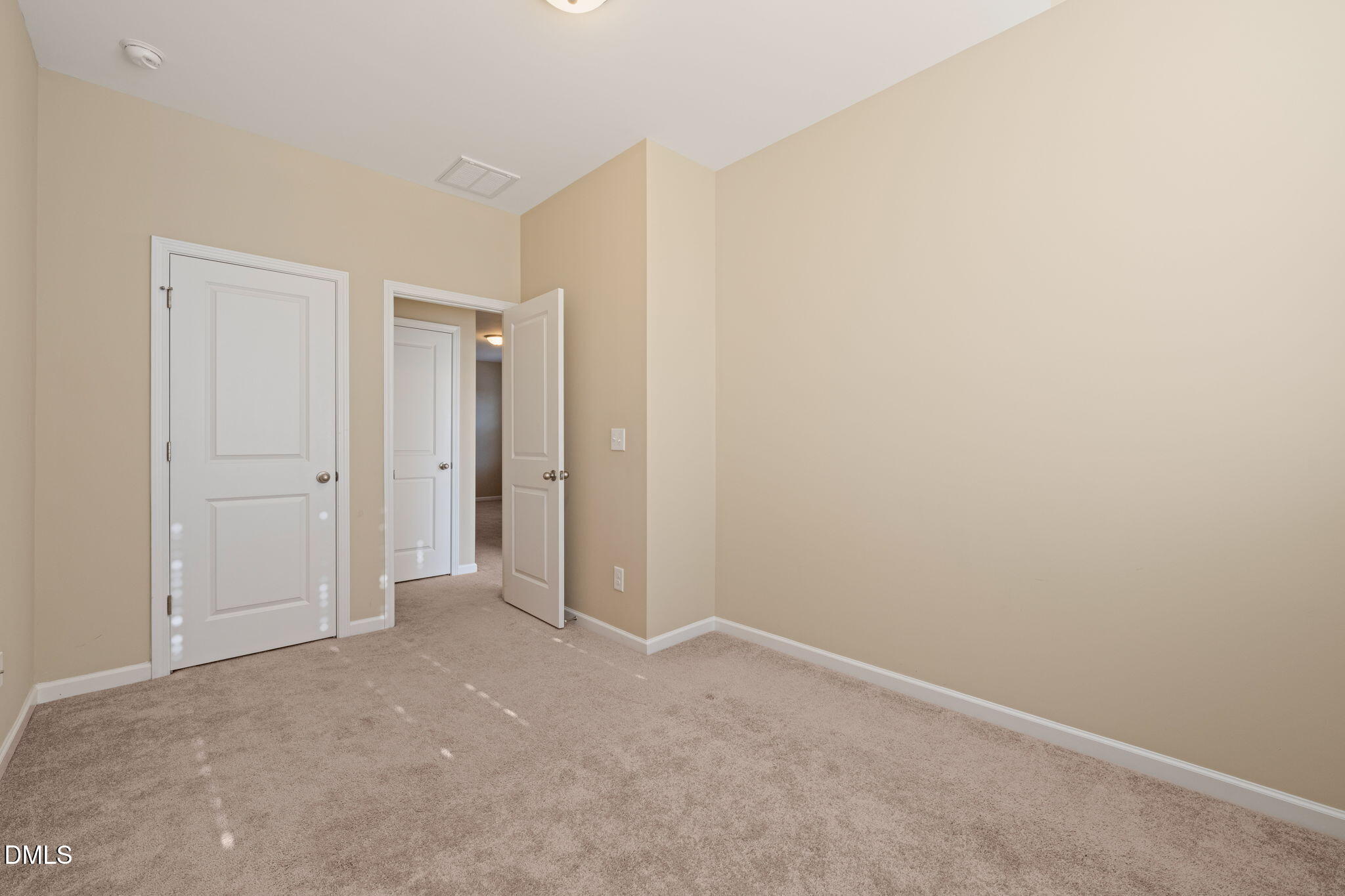 502 Libson Street Property Photo 36