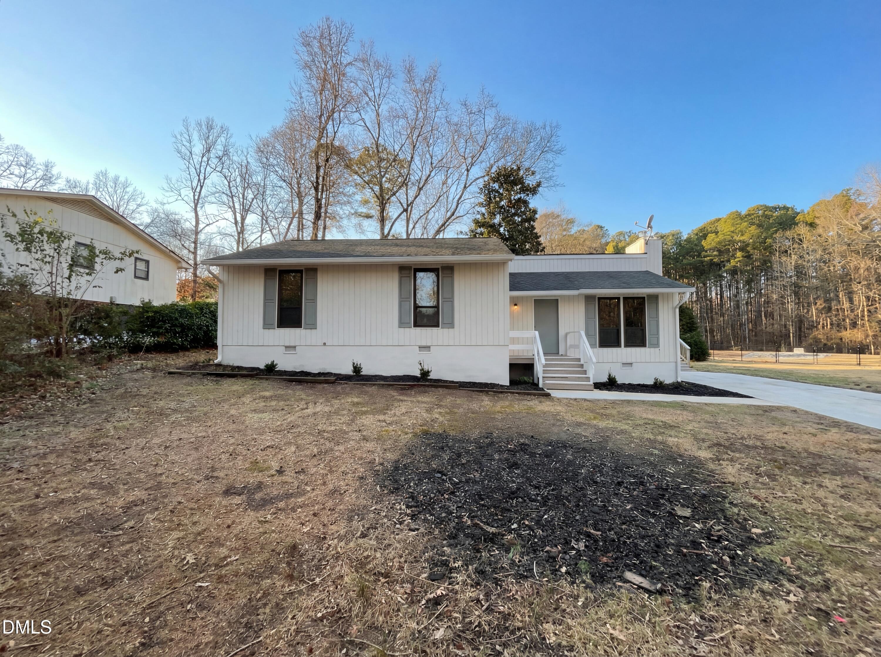 805 Wedgewood Avenue Property Photo 1