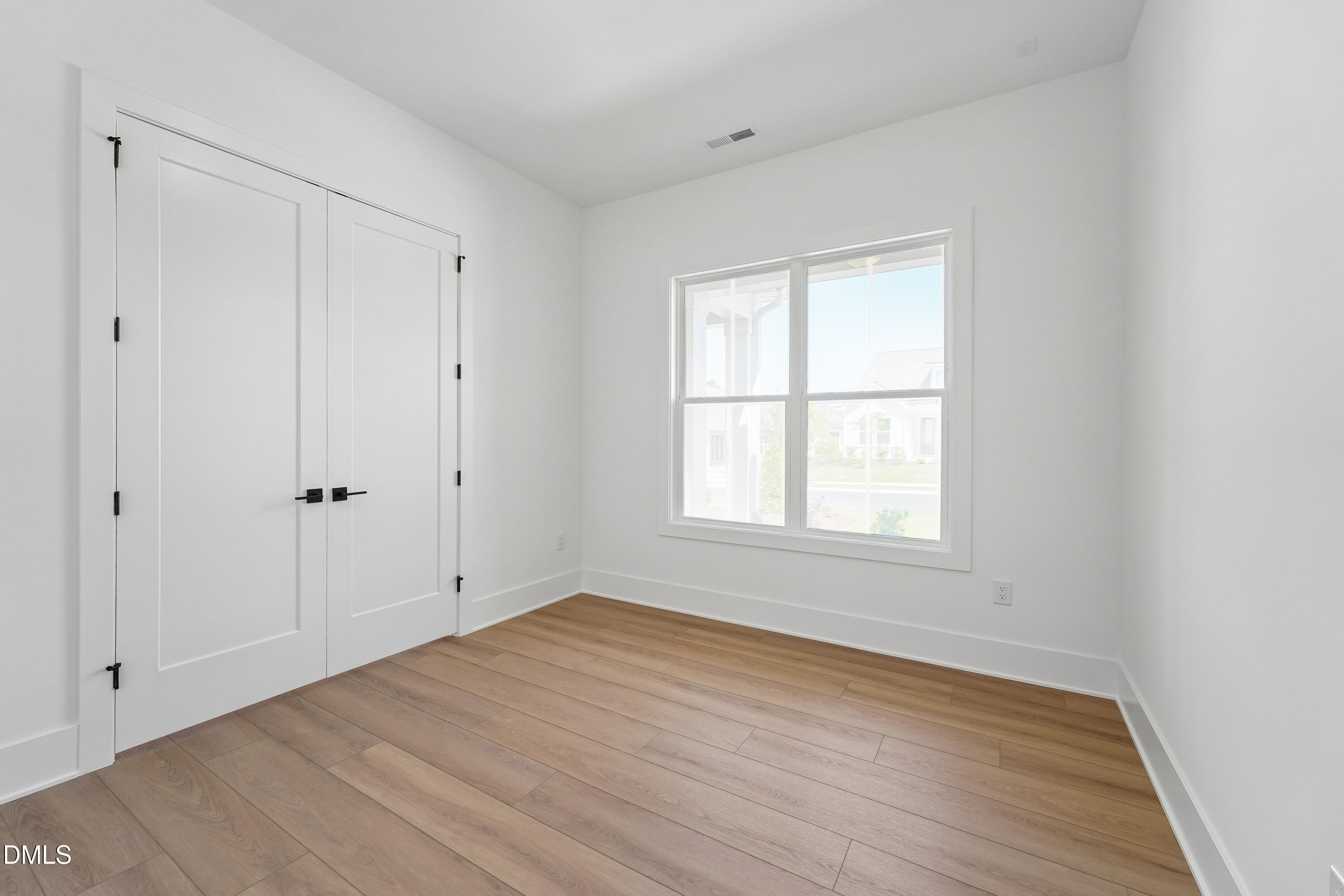 121 Dunton Street Property Photo 21