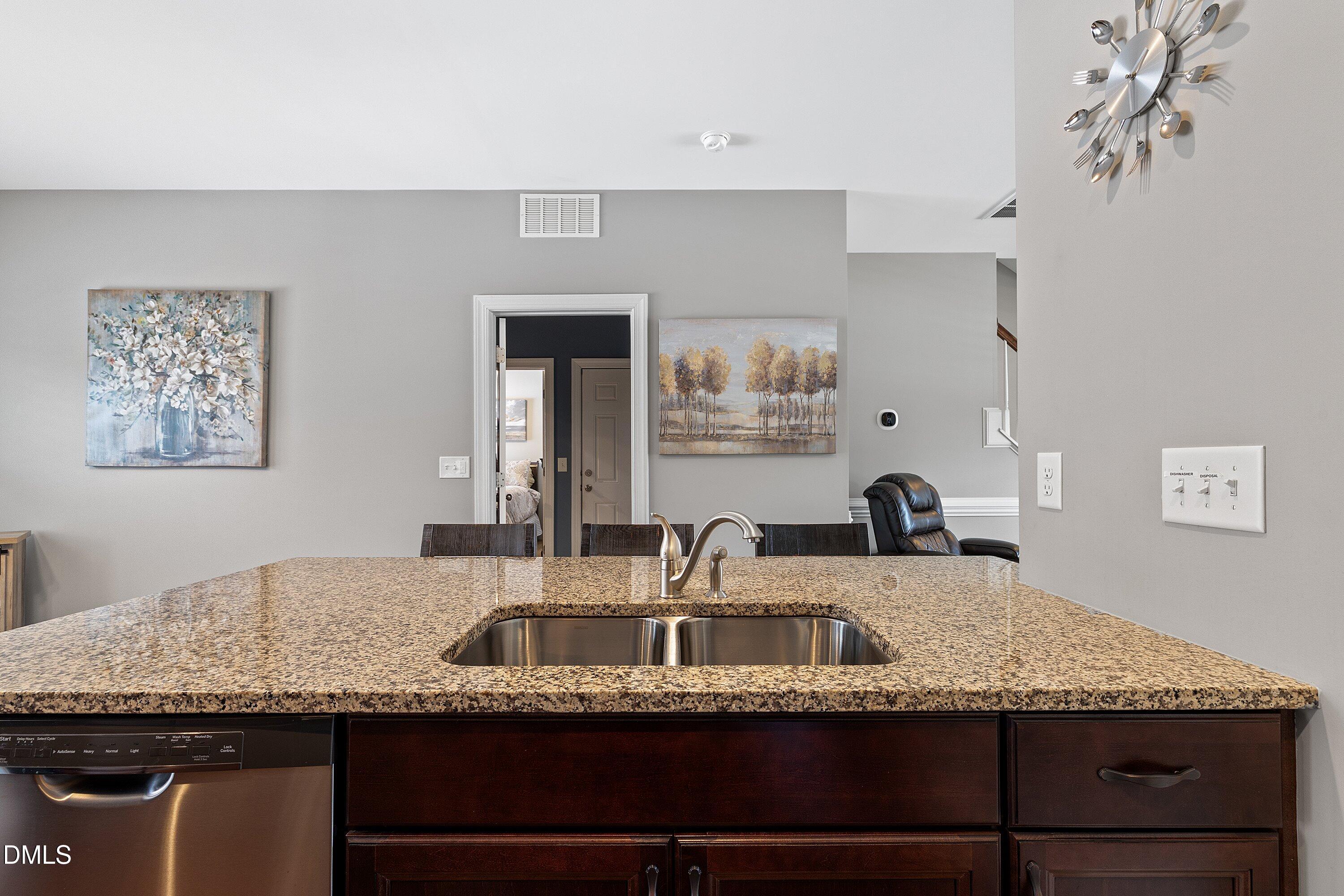 603 Lakemont Drive Property Photo 7