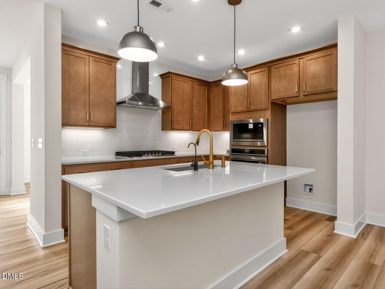 41 Hillway Road Property Photo 2