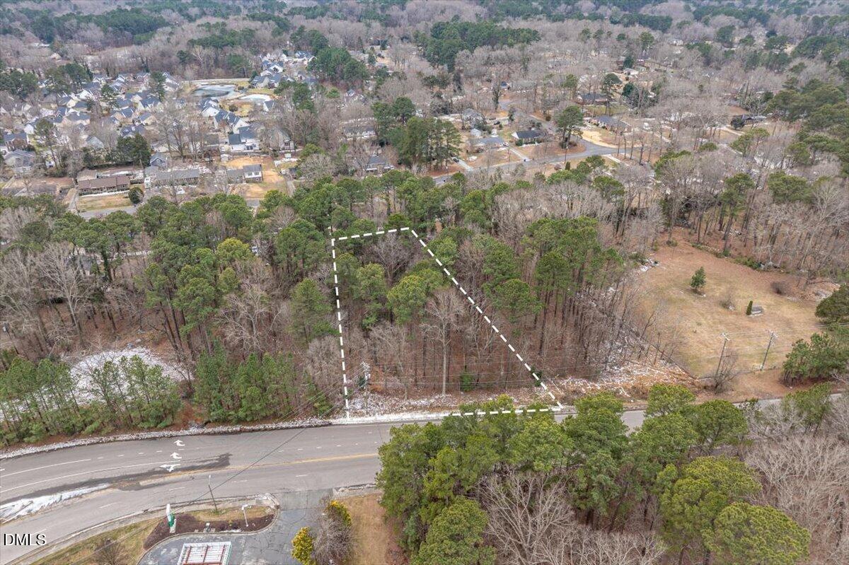 1011 Umstead Road Property Photo 1