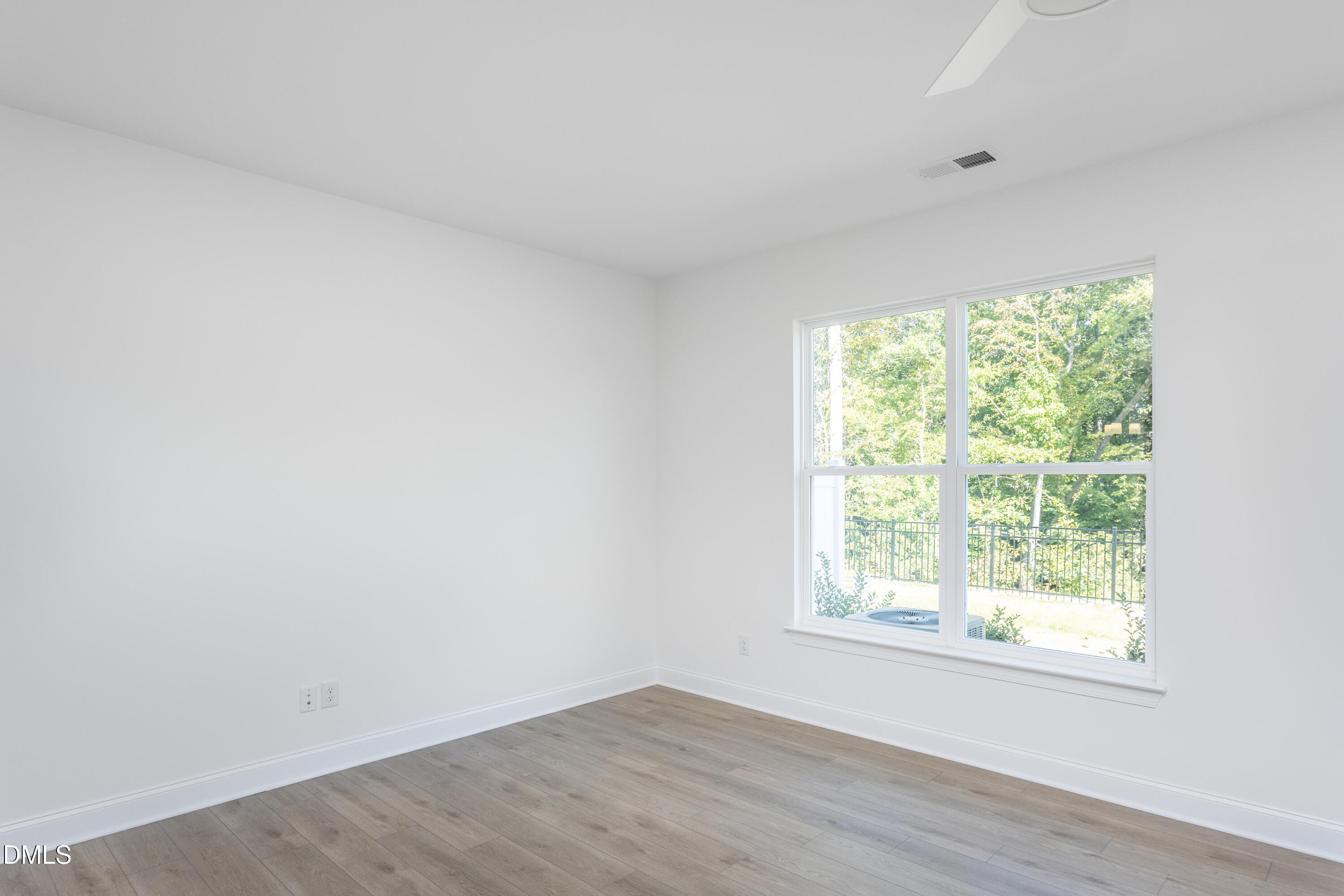5418 Running Fox Lane Property Photo 10