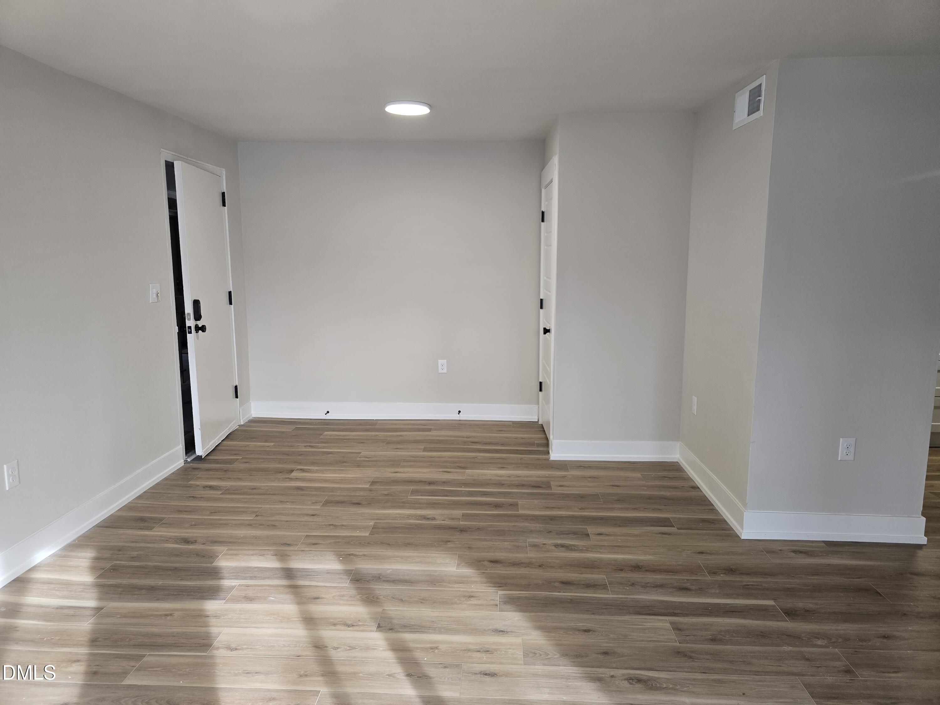 500 Umstead Drive Unit 306 Property Photo 5