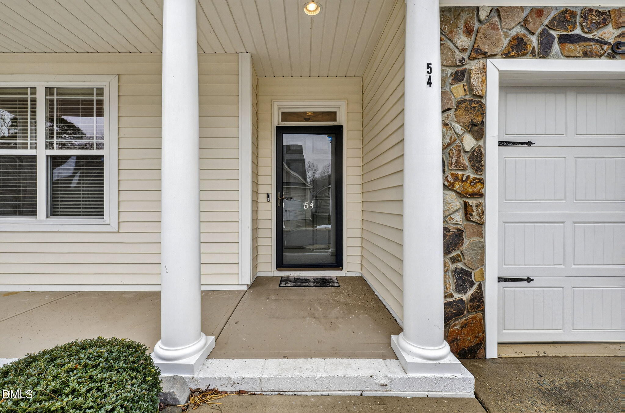 54 Denby Circle Property Photo 2