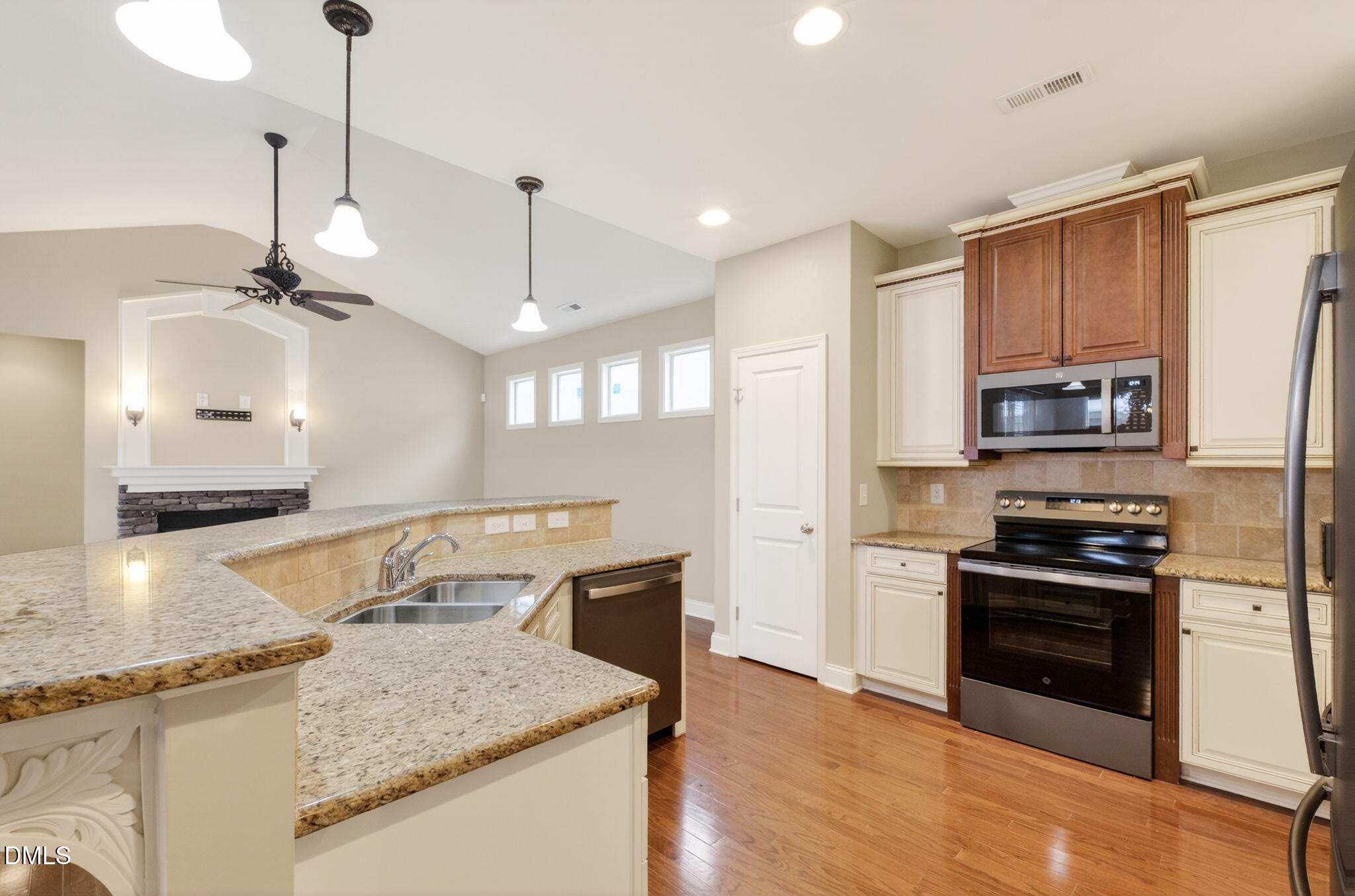 54 Denby Circle Property Photo 12