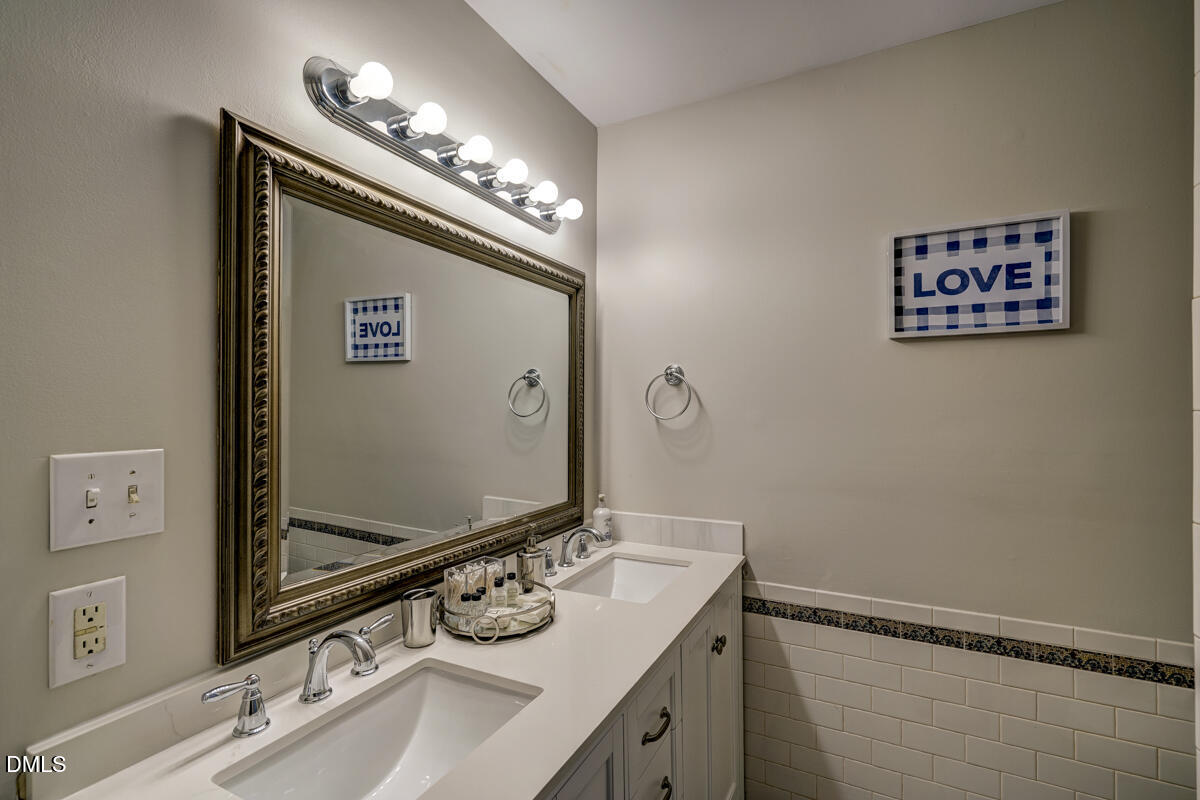 3418 Huntleigh Drive Property Photo 43