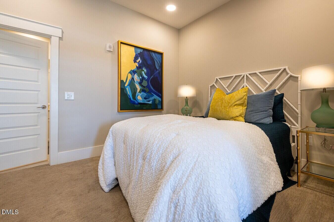 600 Carraway Crossing B4 Property Photo 14