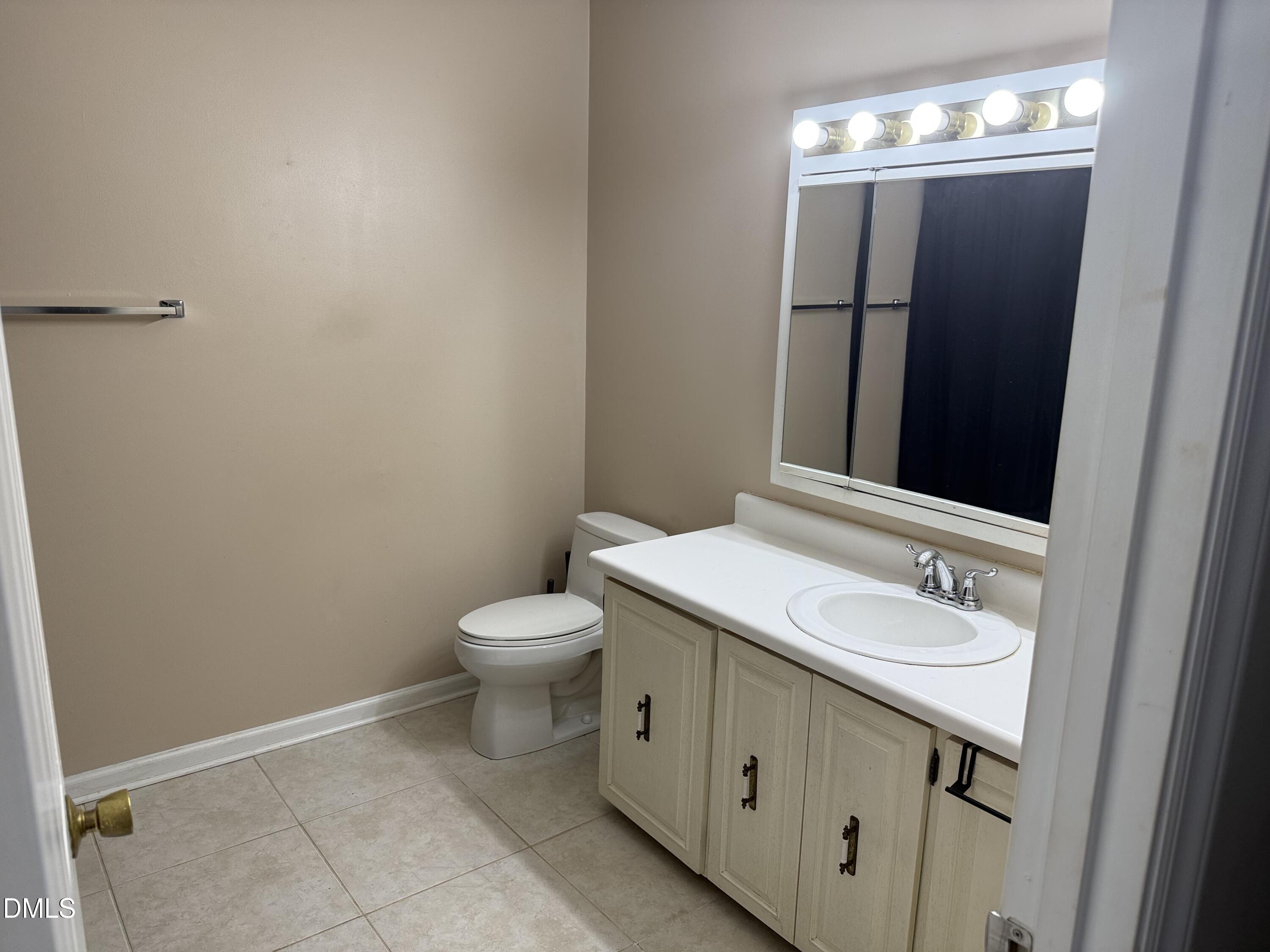 102 Pebblebrook Drive Property Photo 12