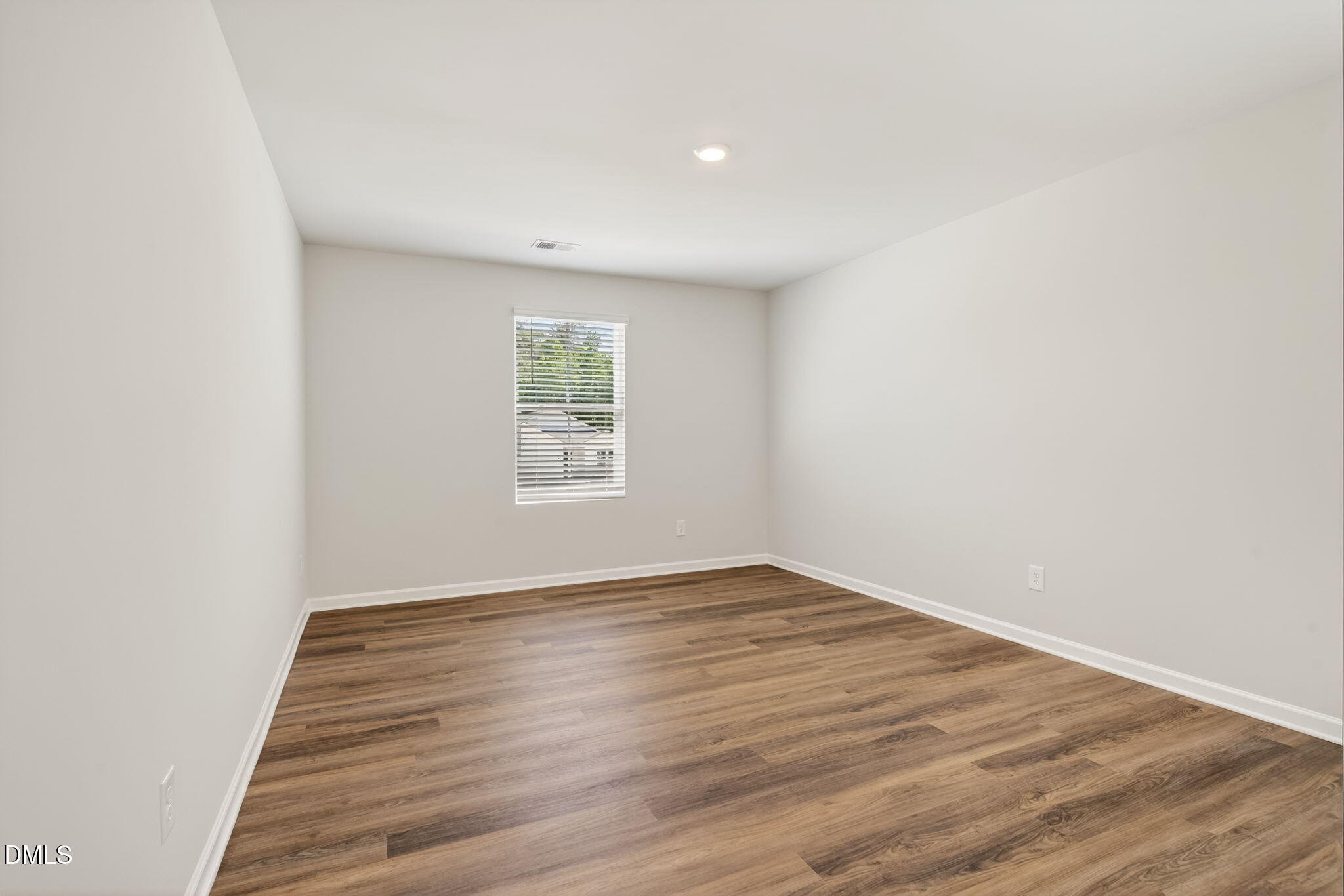 120 Muscovy Drive Property Photo 10