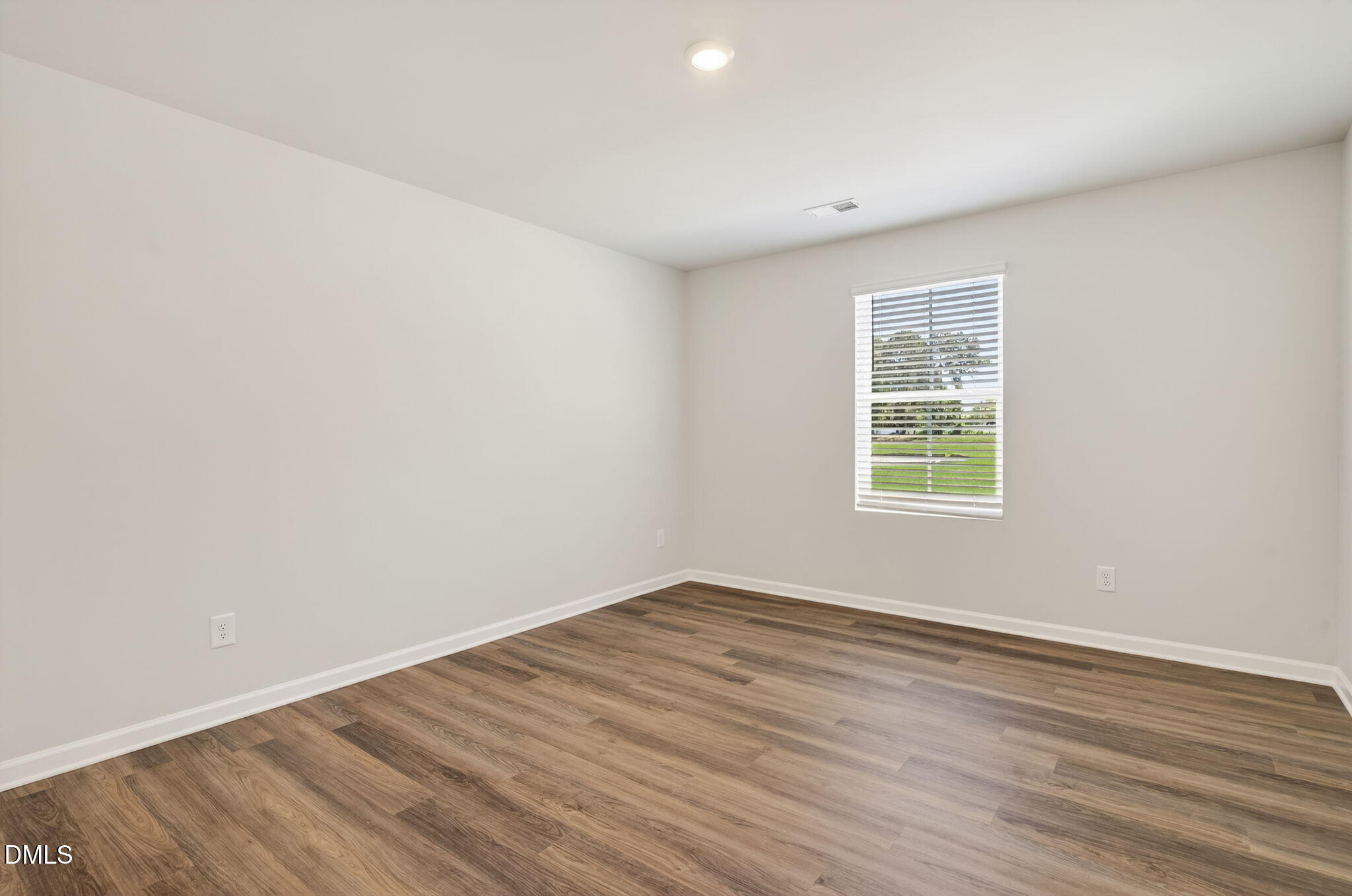 120 Muscovy Drive Property Photo 11