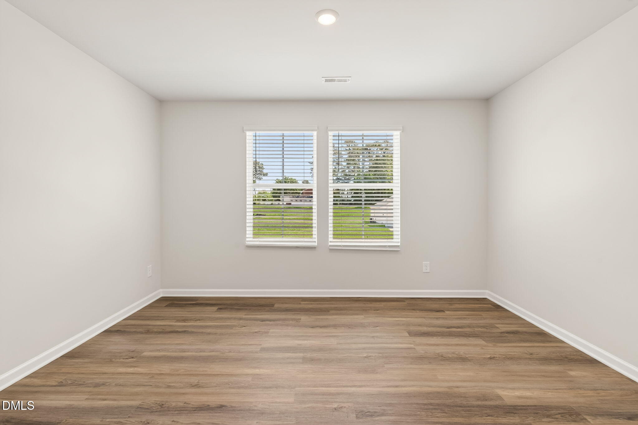120 Muscovy Drive Property Photo 14