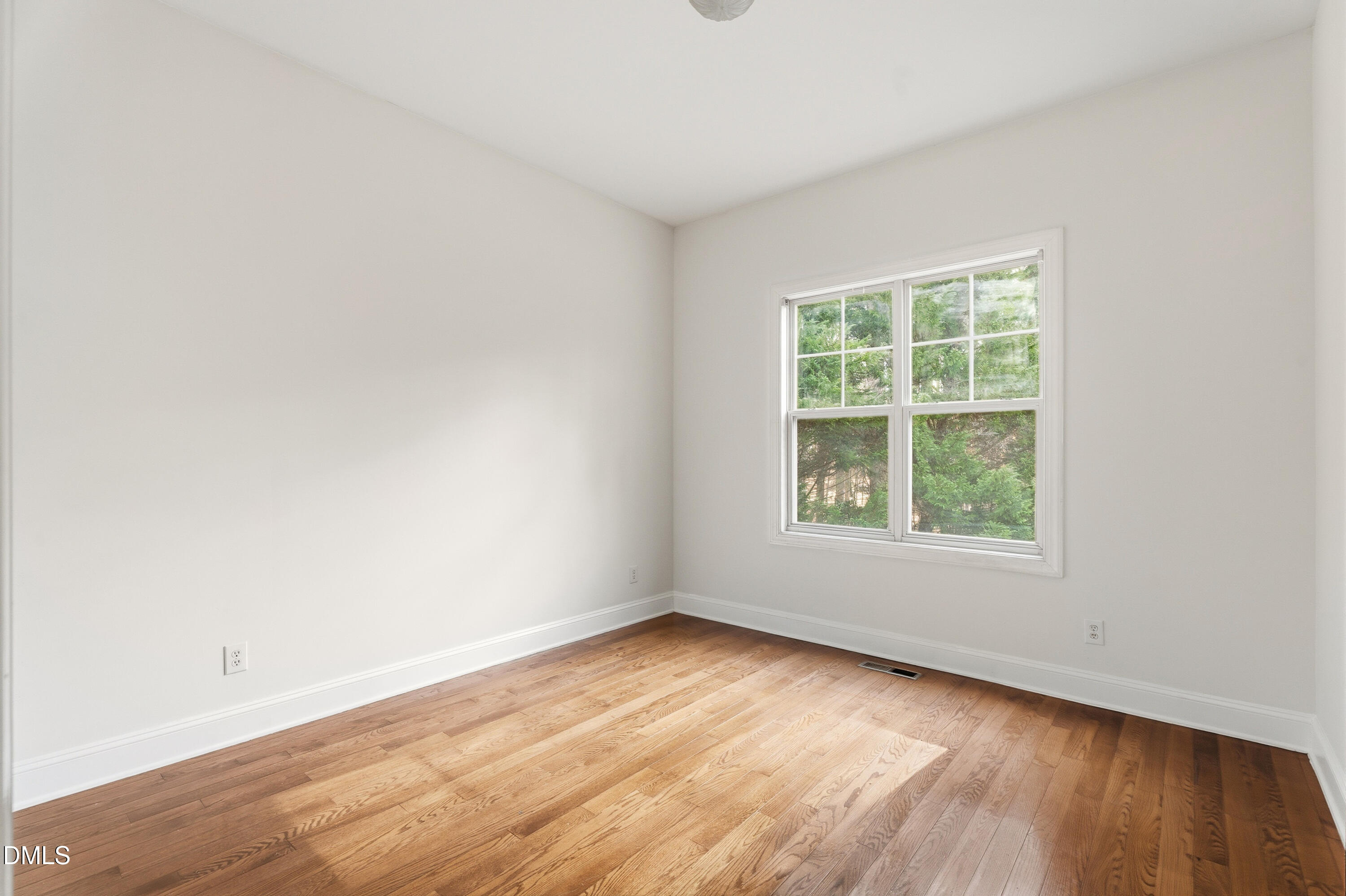 8228 Clarks Branch Drive Property Photo 23