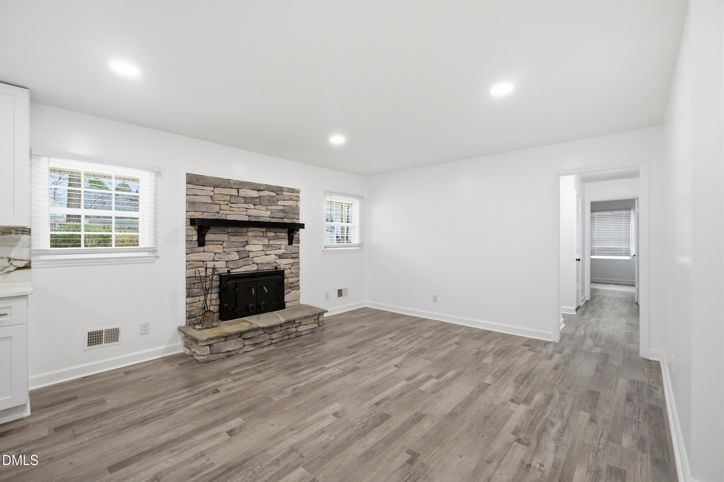 208 Lynnwood Estates Drive Property Photo 14