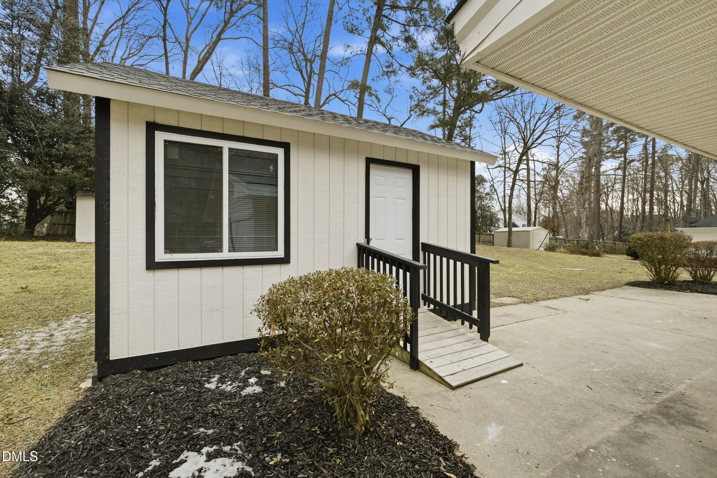 208 Lynnwood Estates Drive Property Photo 39