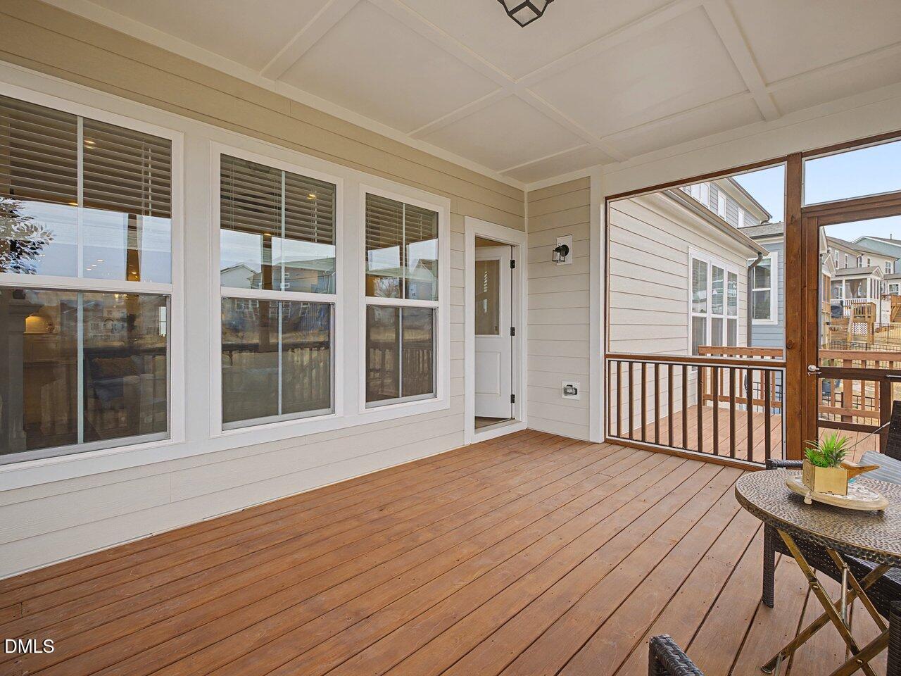 115 Circle City Way Property Photo 36