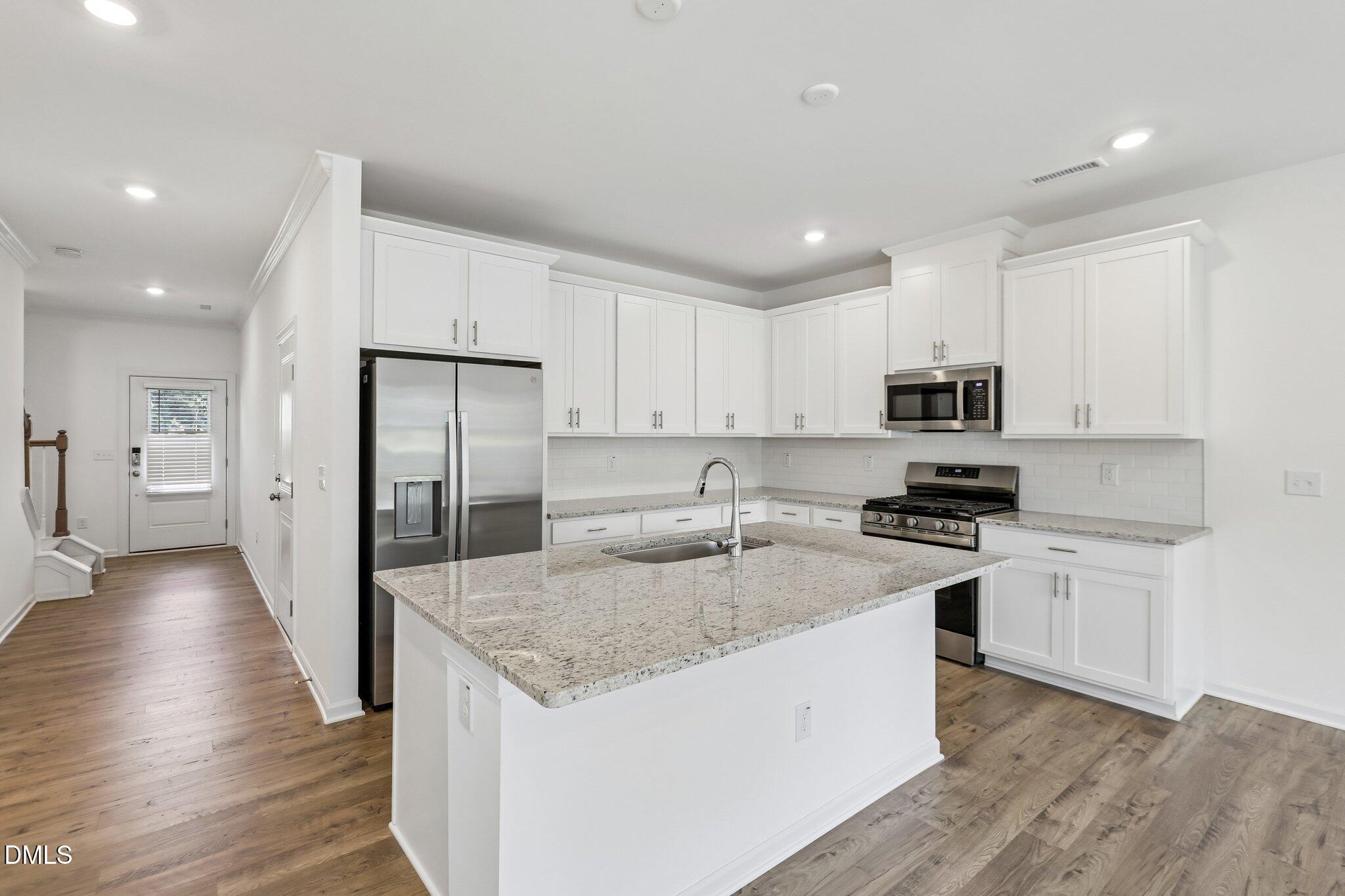 500 Oak Reserve Road 103 Property Photo 9