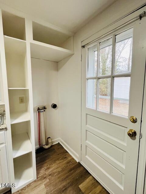 422 Conover Street Property Photo 7