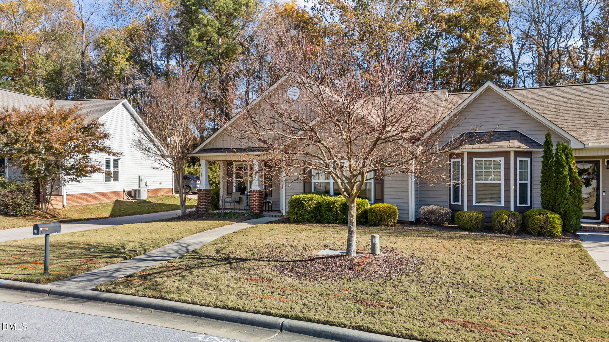 479 Winding Wood Drive Property Photo 3
