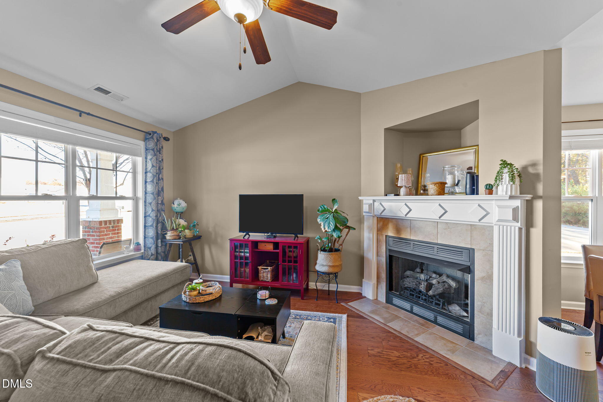 479 Winding Wood Drive Property Photo 11