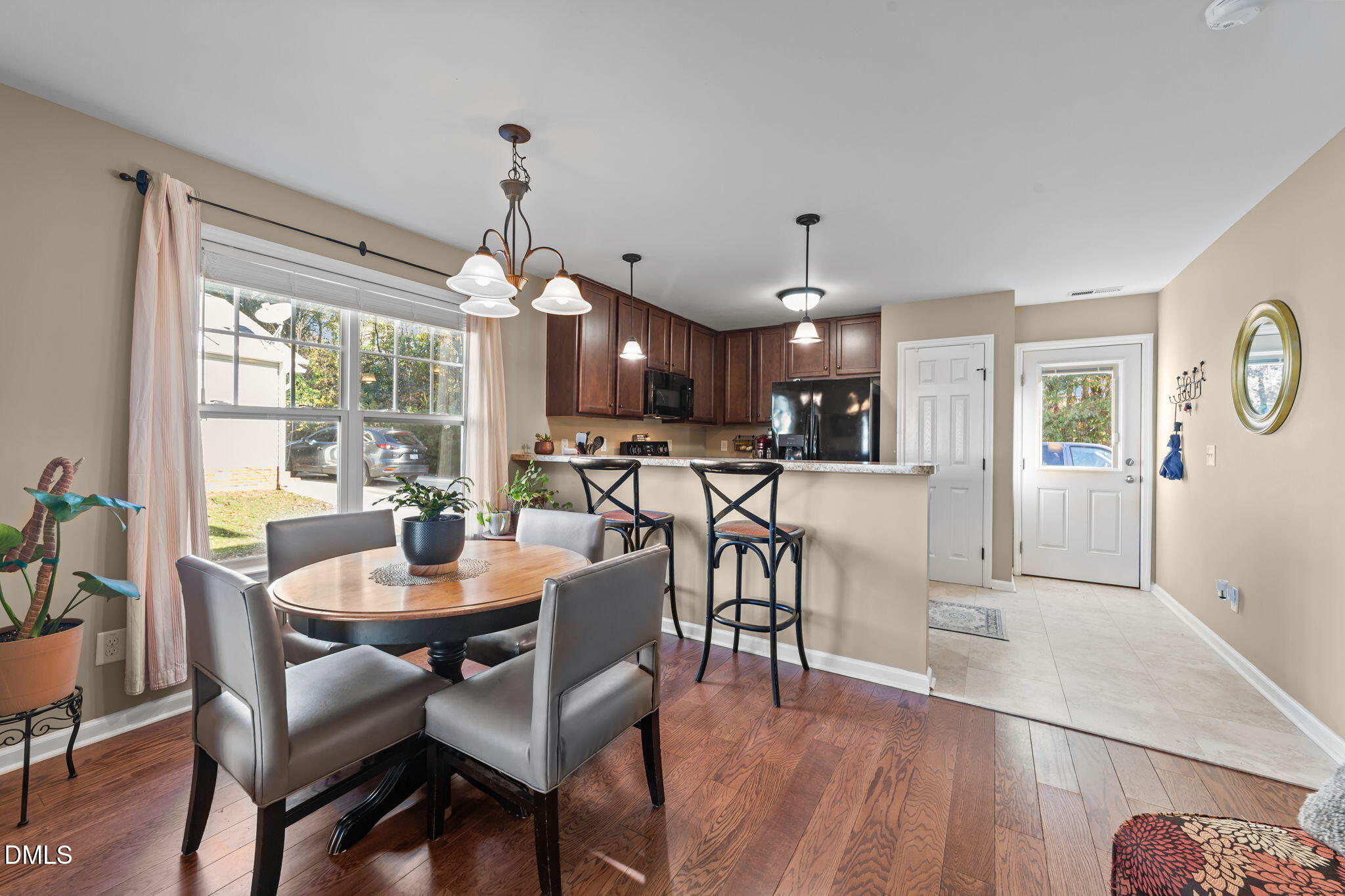 479 Winding Wood Drive Property Photo 14