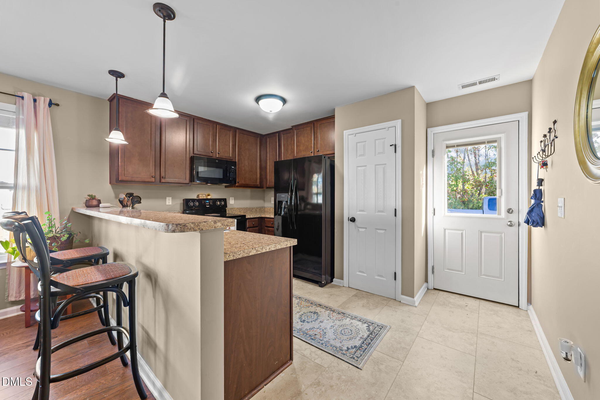 479 Winding Wood Drive Property Photo 16