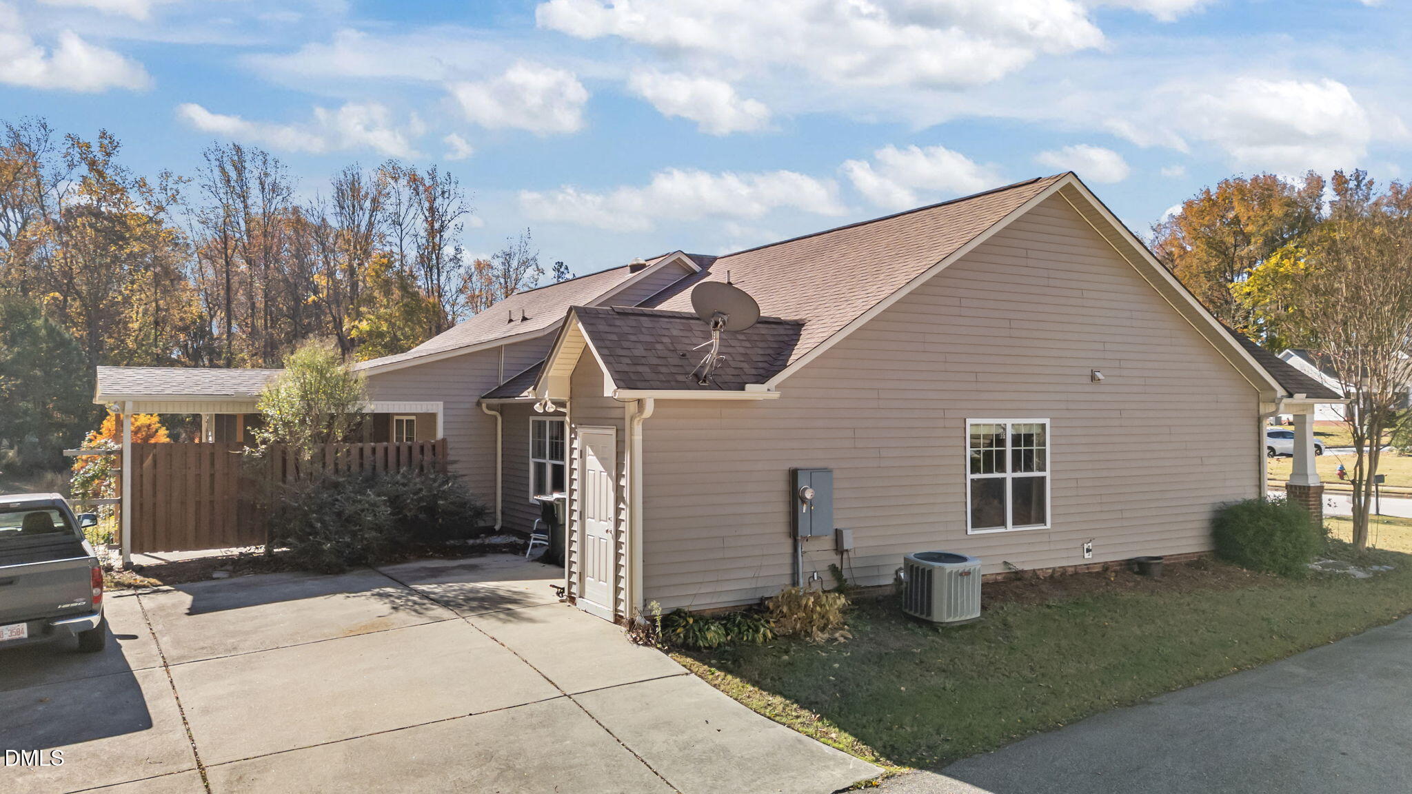 479 Winding Wood Drive Property Photo 34