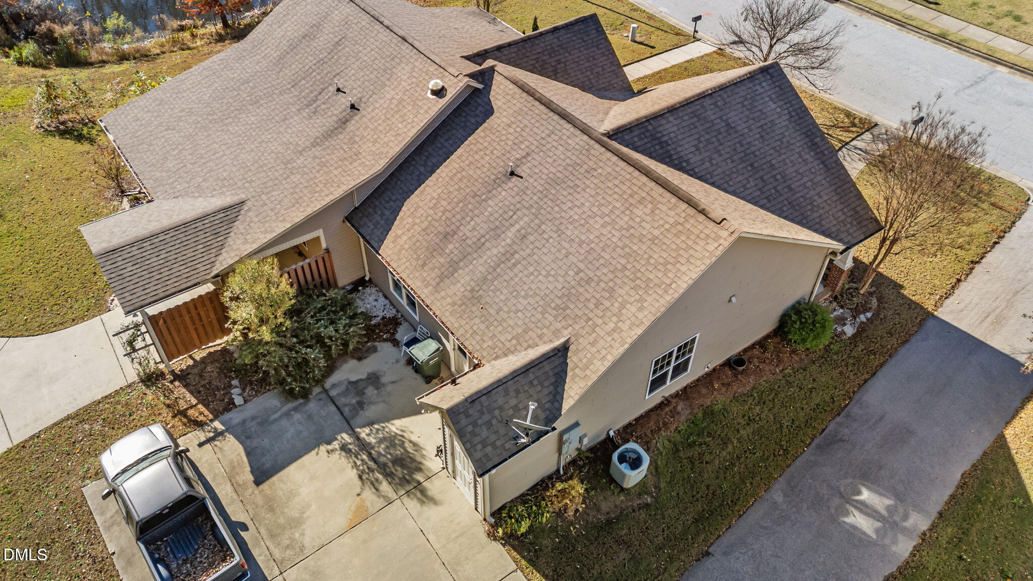 479 Winding Wood Drive Property Photo 38