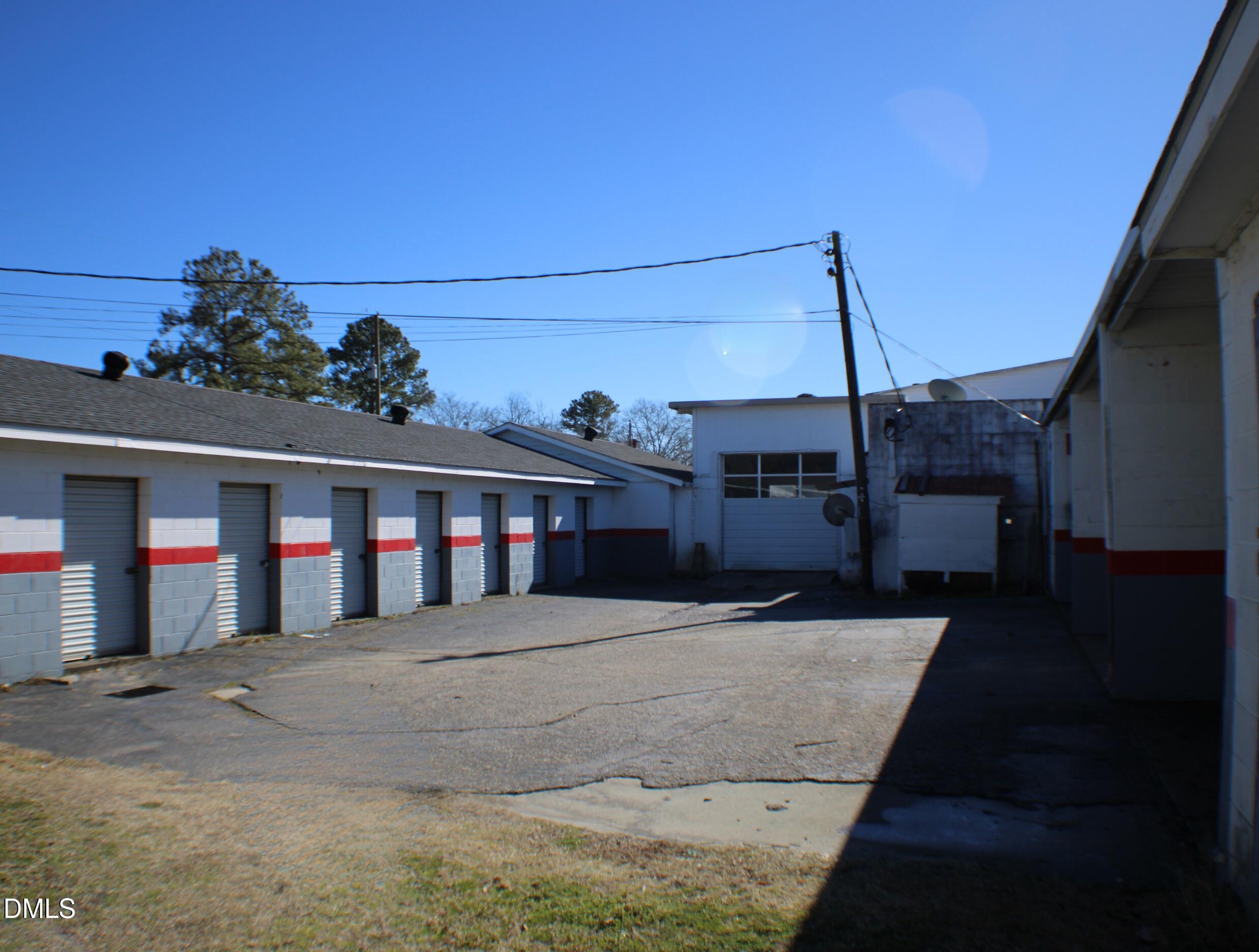 365 S Mckinley Street Property Photo 9