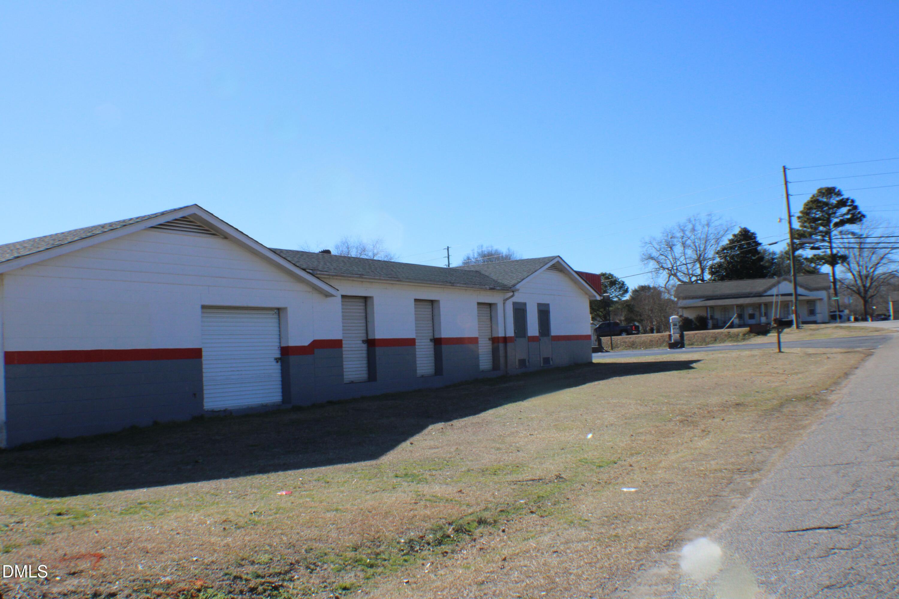 365 S Mckinley Street Property Photo 33