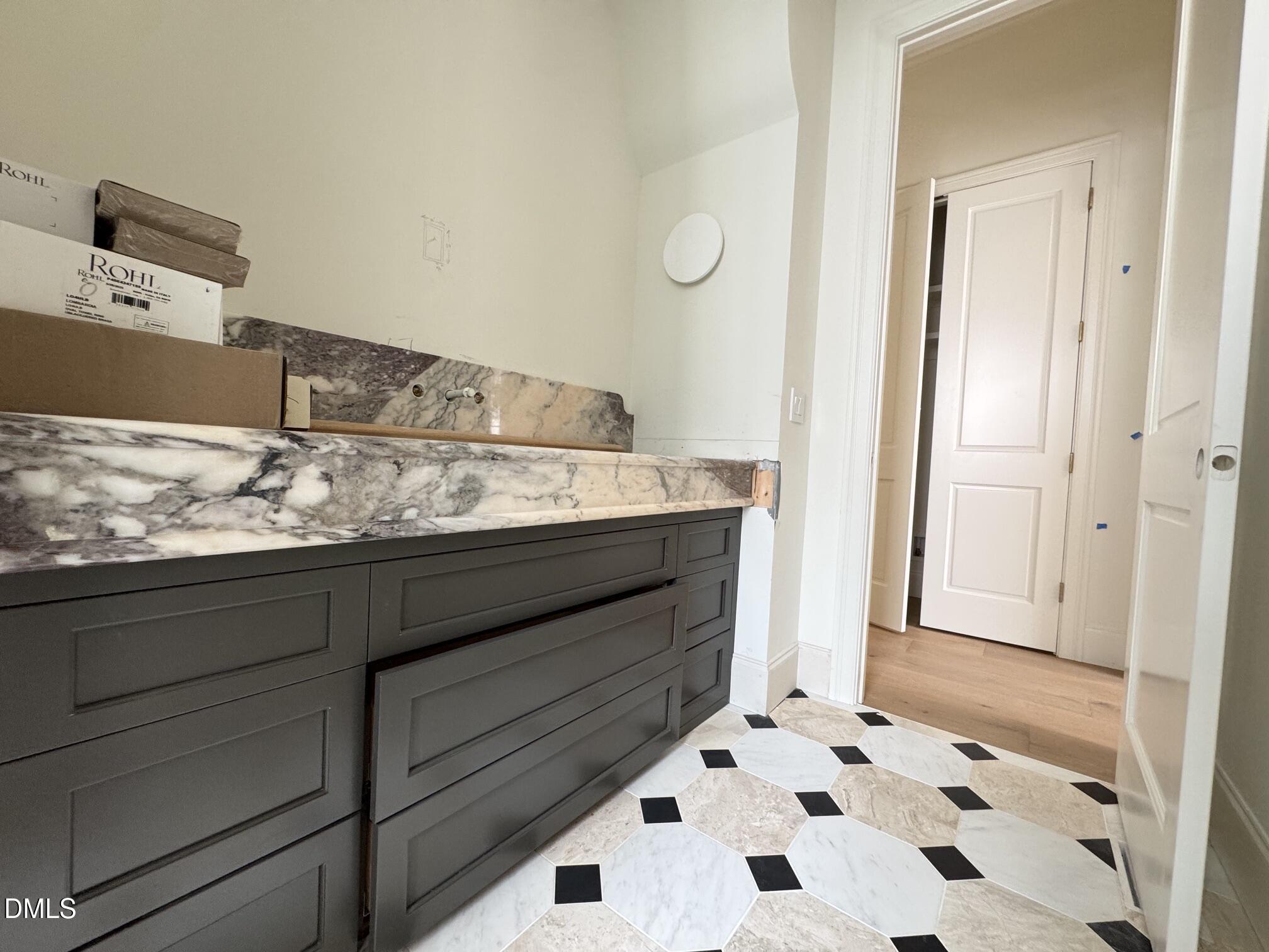 7117 North Ridge Drive Property Photo 54