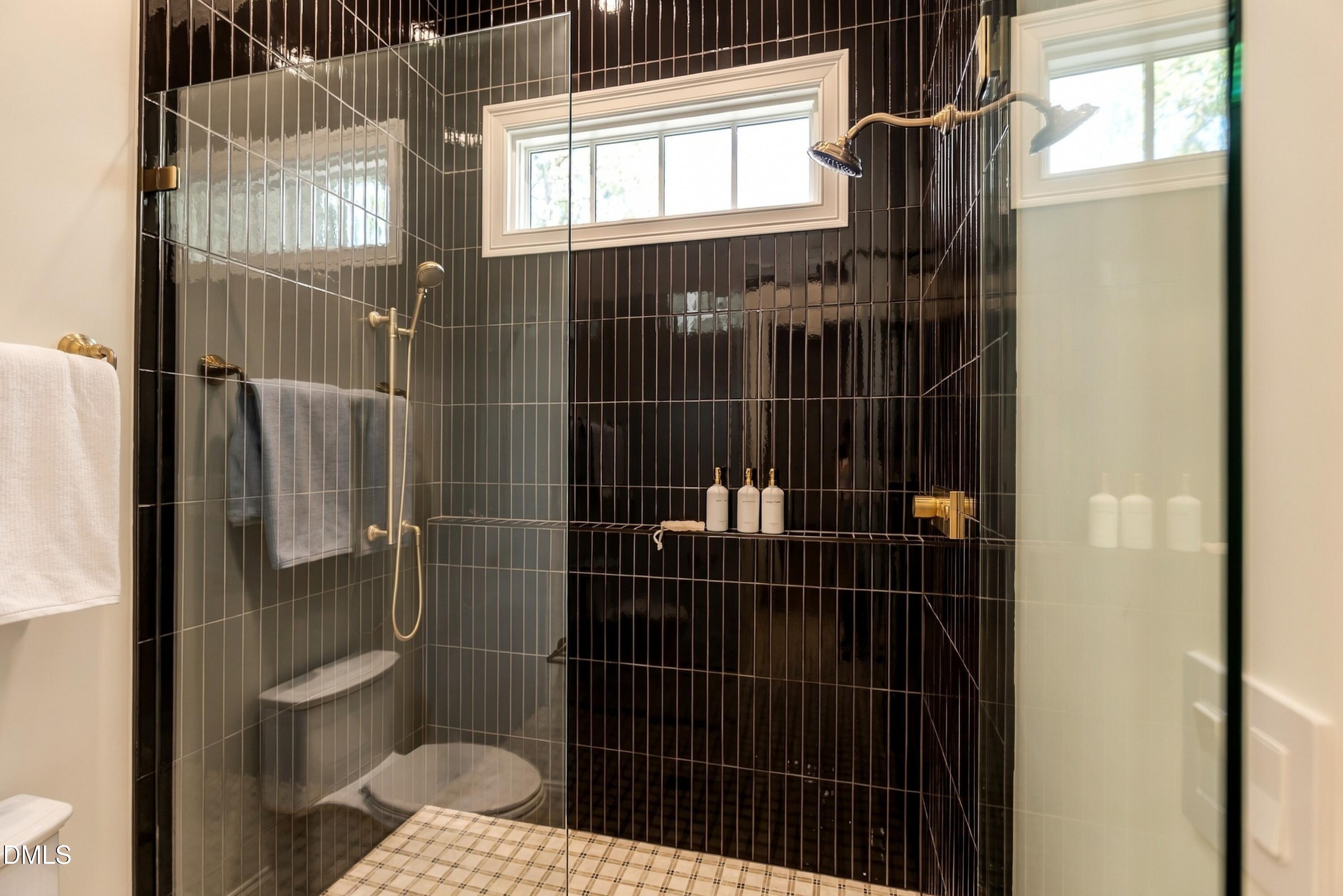 7117 North Ridge Drive Property Photo 54
