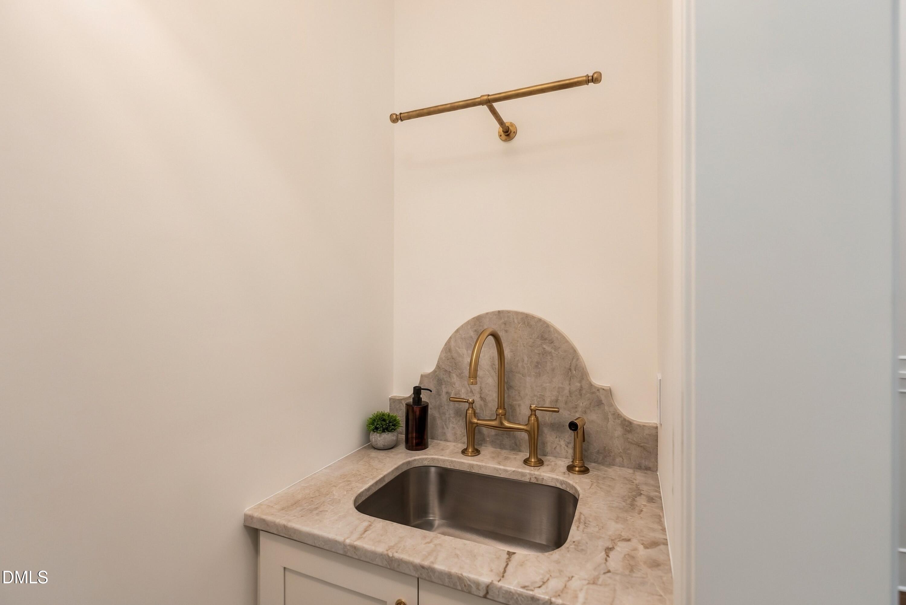 7117 North Ridge Drive Property Photo 72