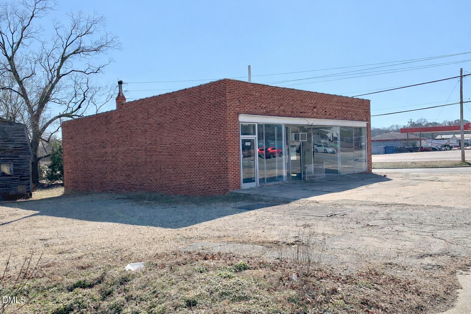 1209 S Main Street Property Photo 1