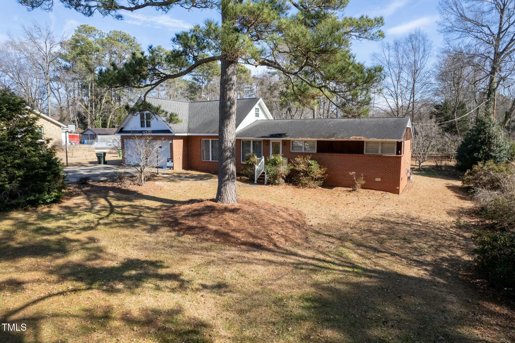 613 Powell Drive Property Photo 7