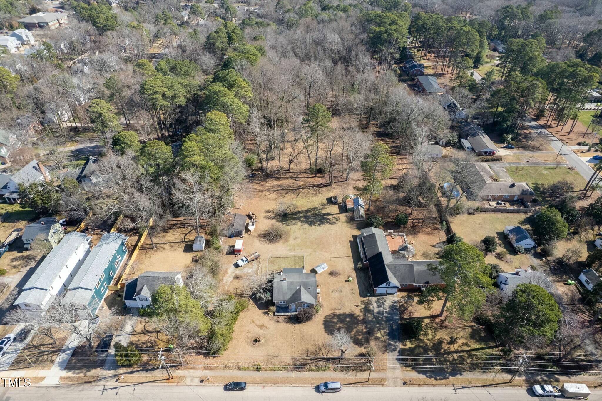 613 Powell Drive Property Photo 11