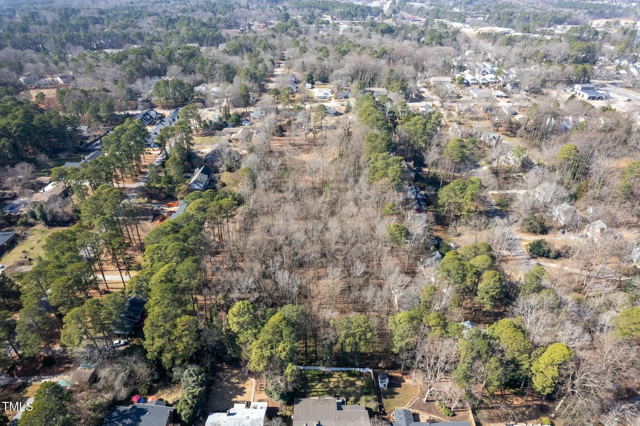 613 Powell Drive Property Photo 18