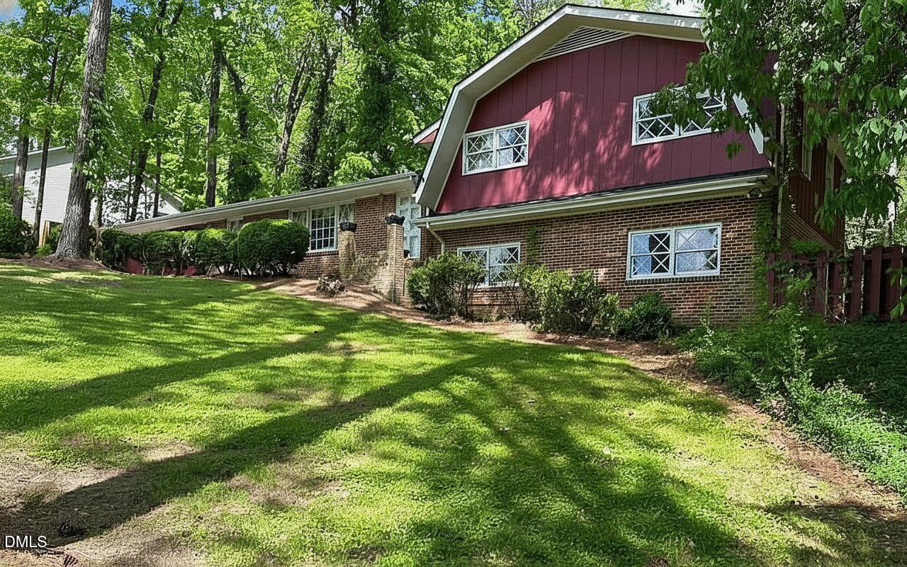 206 Edgewood Drive Property Photo 1