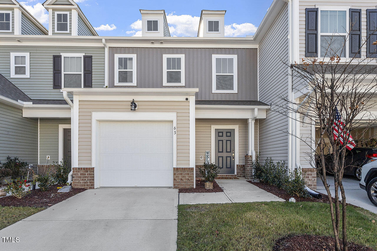 63 Pale Moss Drive Property Photo 1