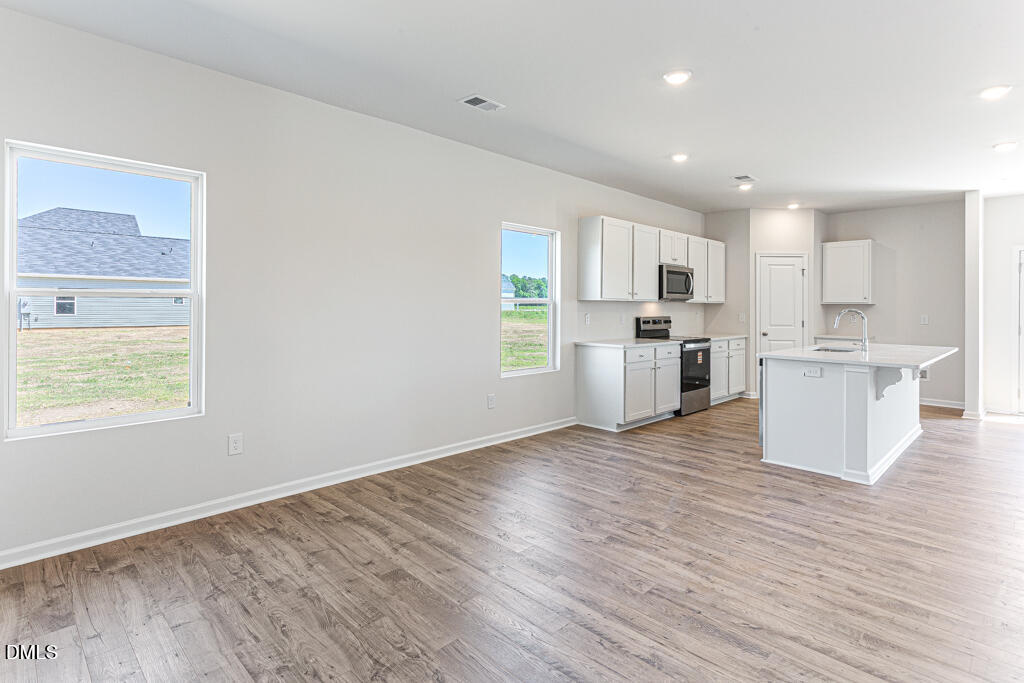 2217 Nahunta Road Property Photo 5