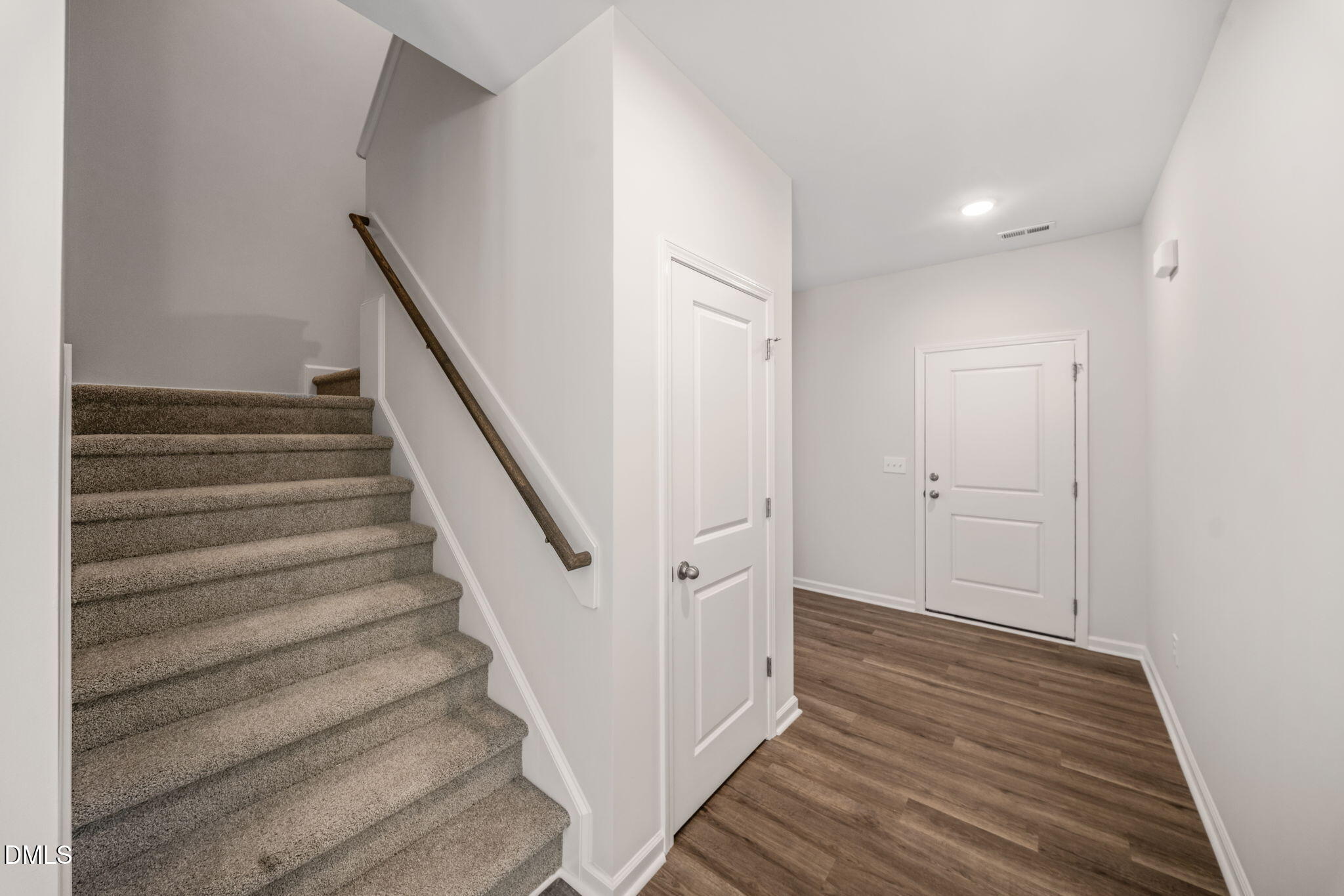 254 Traveller Way Property Photo 9